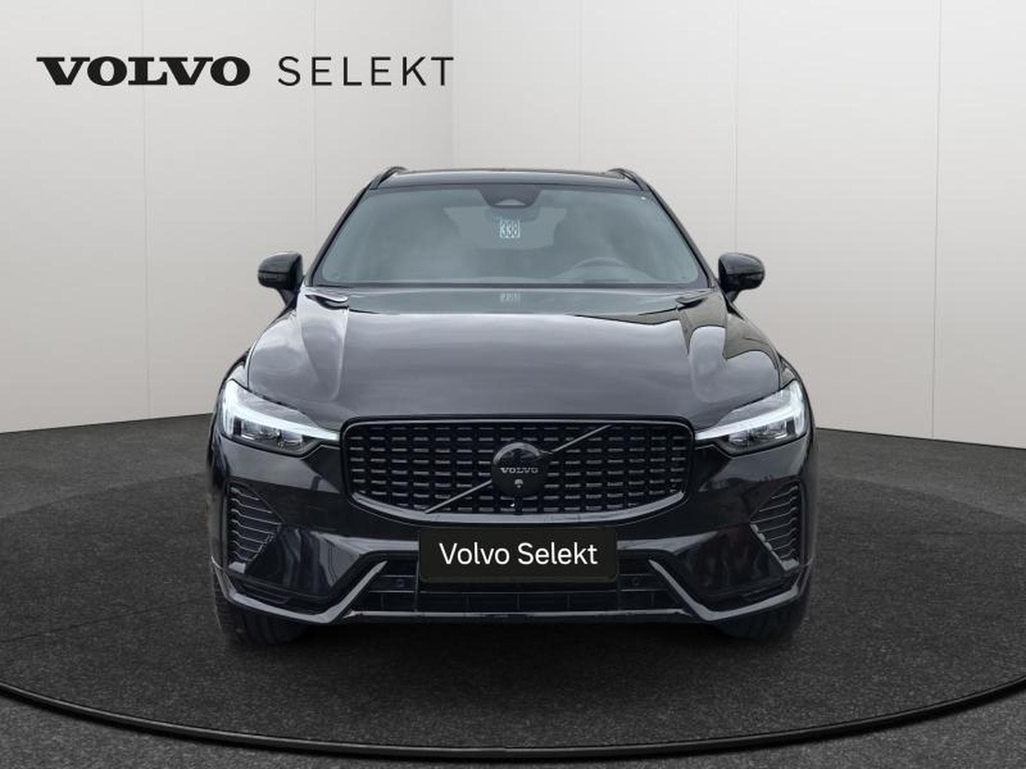 Volvo XC60 B5 Black Edition Plus / Essence (2025) - Photo 29