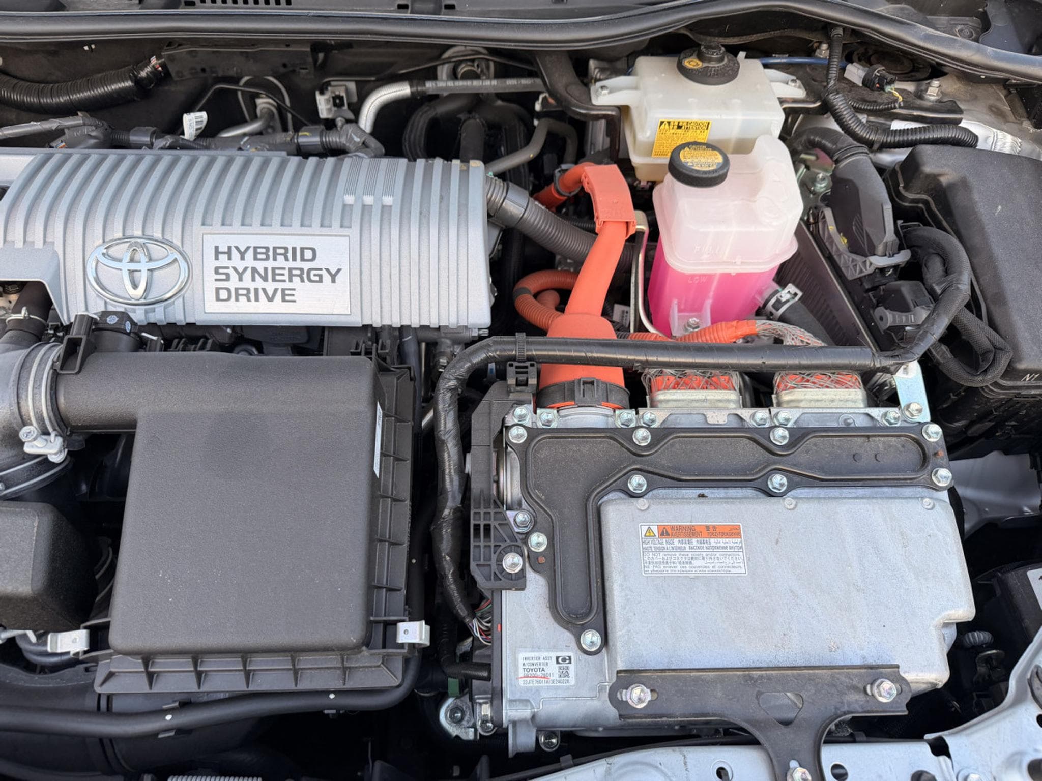 Toyota Auris 1.8 Hybrid (2014) - Photo 19