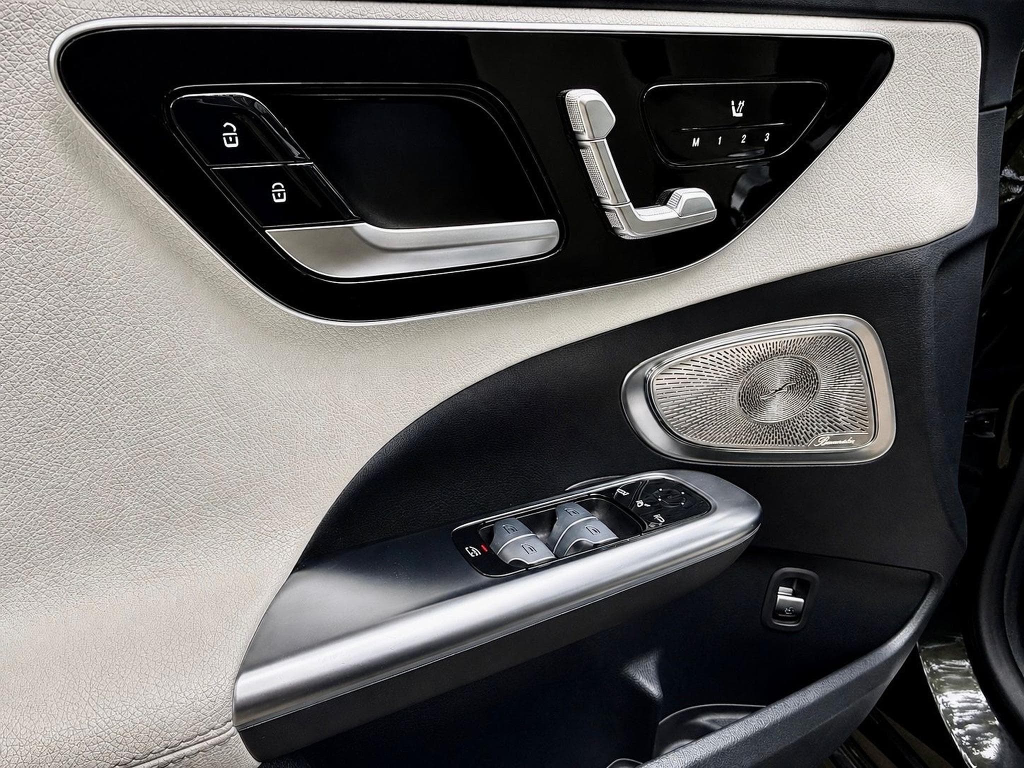 Mercedes C 220 C 220d AMG Avantgarde LED+Night+Ka+Keyl. (2022) - Foto 10