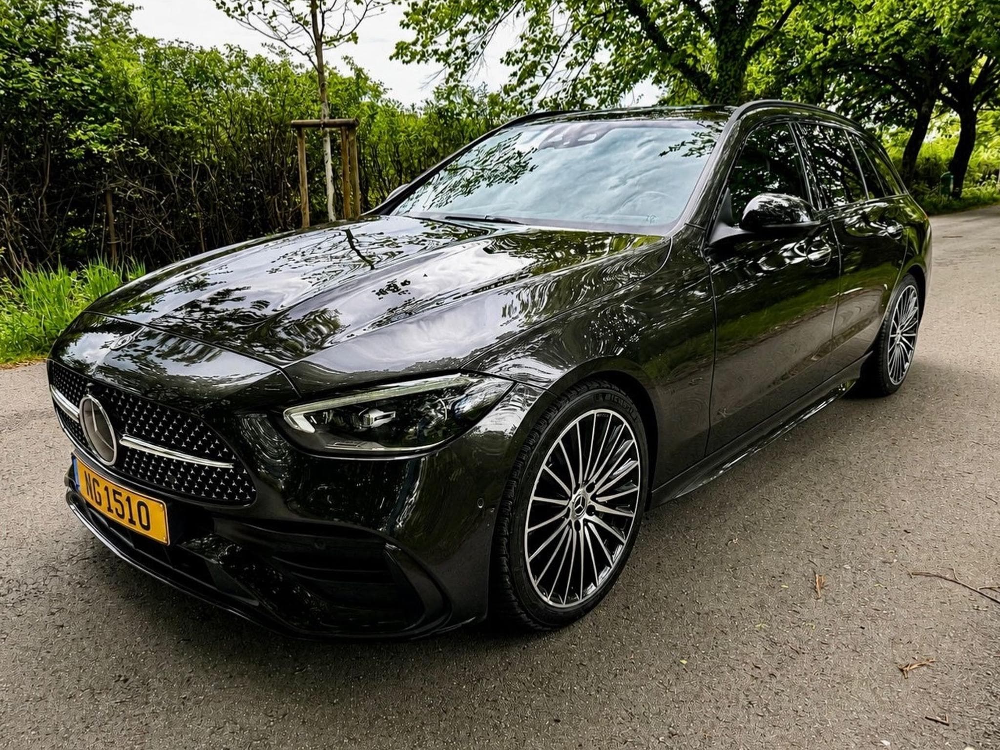 Mercedes C 220 C 220d AMG Avantgarde LED+Night+Ka+Keyl. (2022) - Foto 3