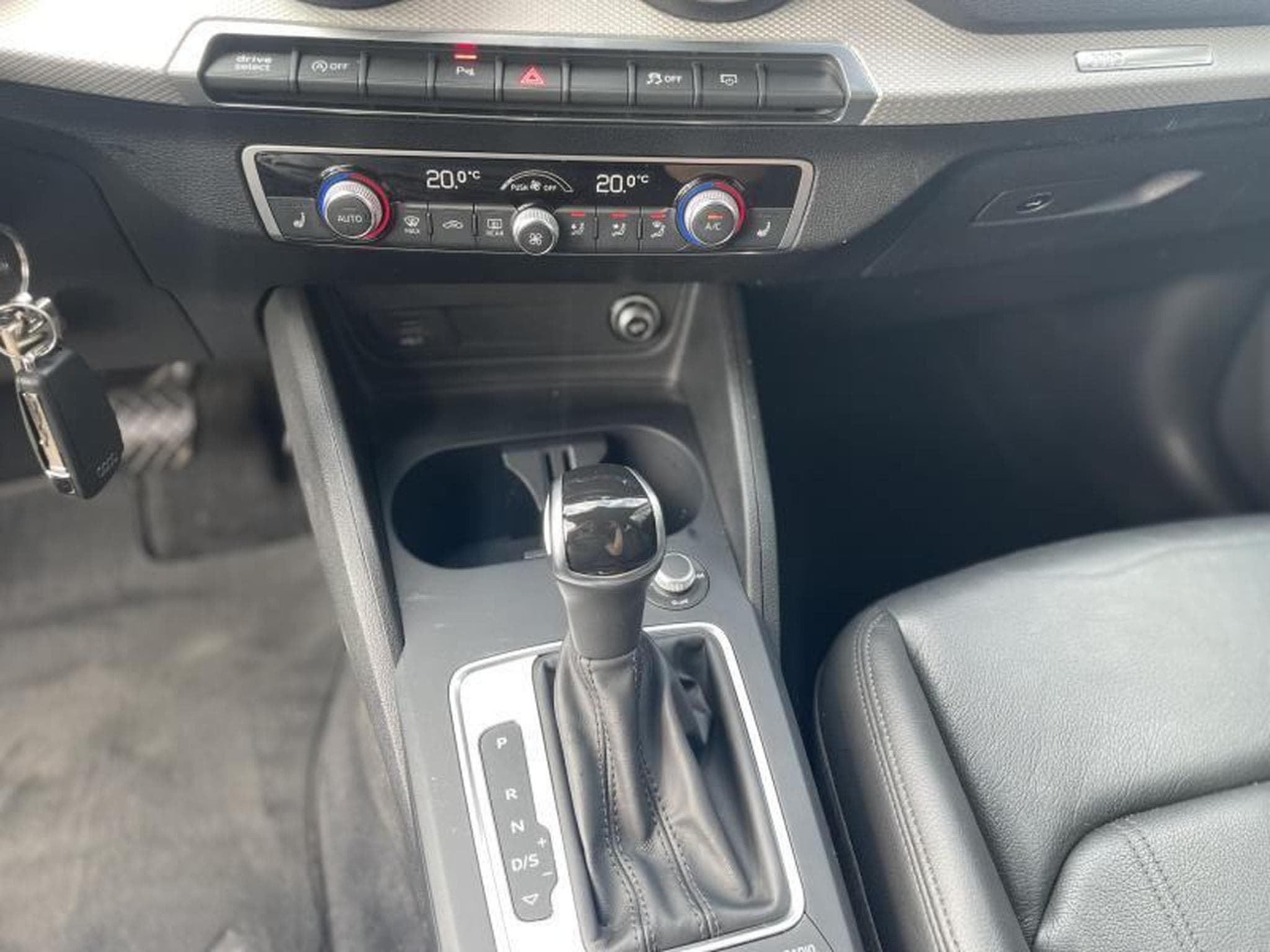 Audi Q2 30 Tdi 116 cv S-tronic (2023) - Photo 8