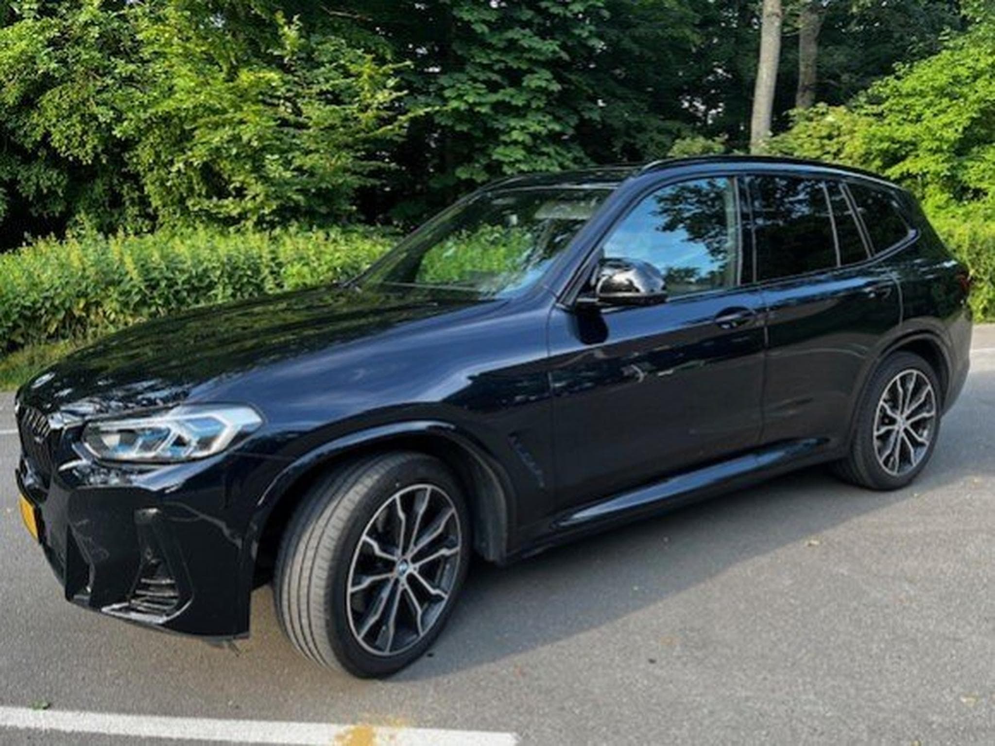 BMW X3 M40D (2021) - Photo 2