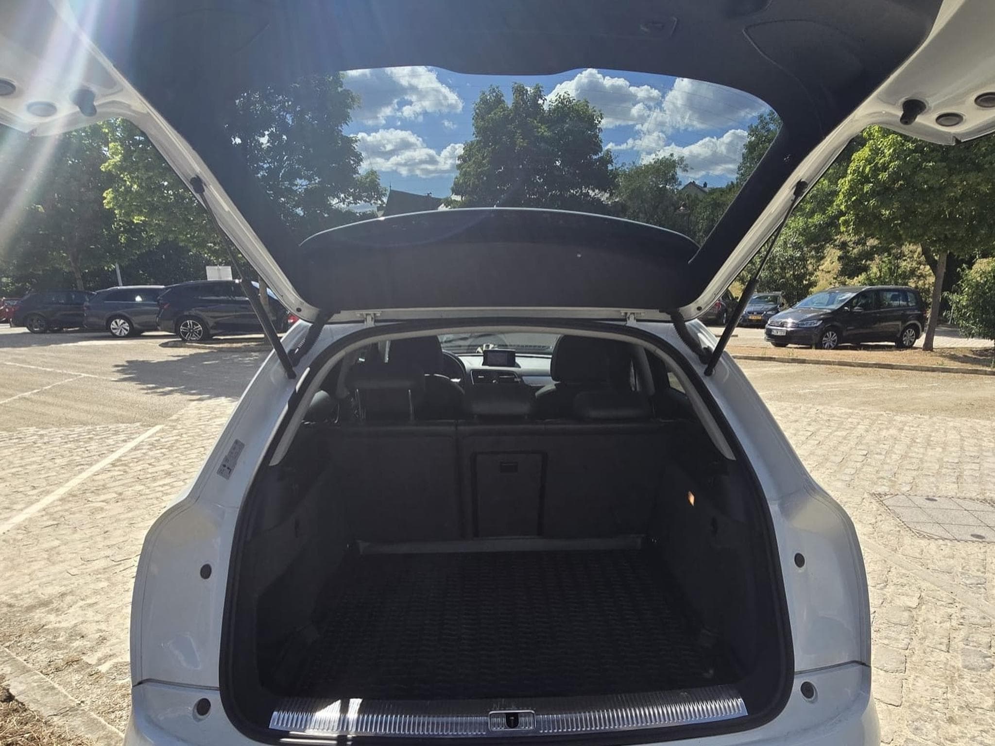 Audi Q3 2.0 TFSI Quattro (2013) - Photo 11