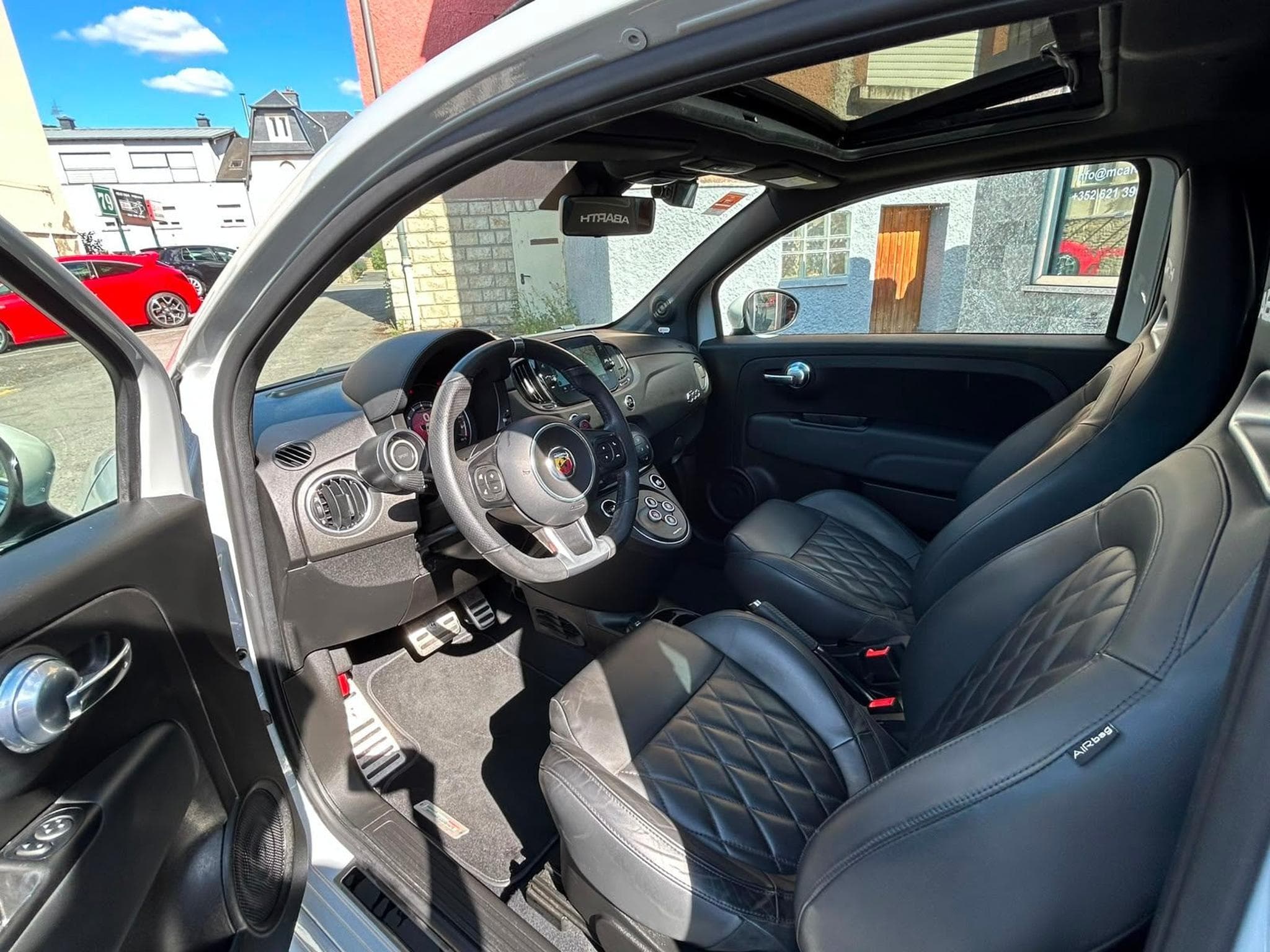 Abarth 595 1.4 165 CV TURISMO AUTOMATIQUE PANORAMA GRIS NARDO (2022) - Foto 9
