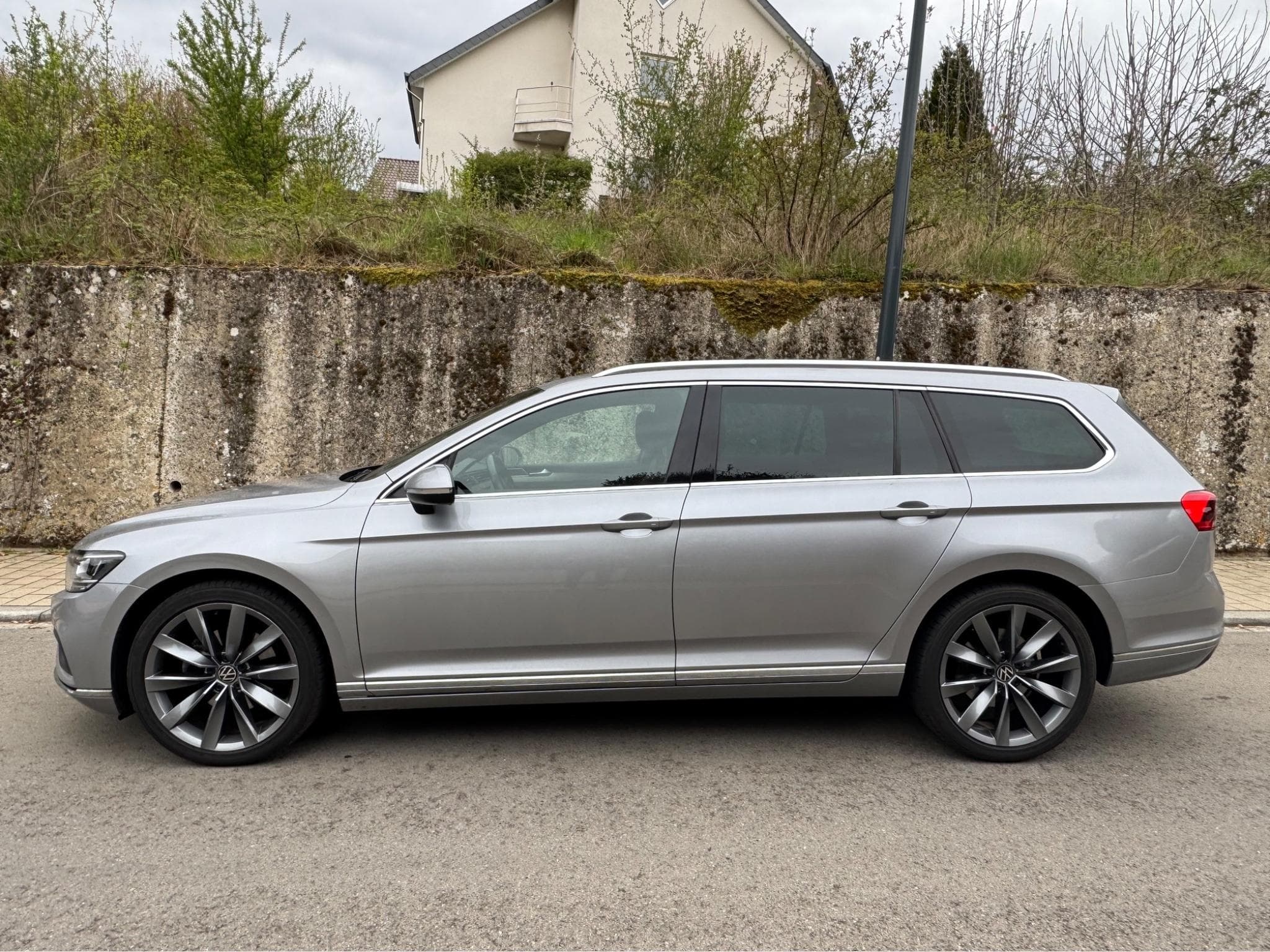 VW Passat Elegance (2021) - Foto 2