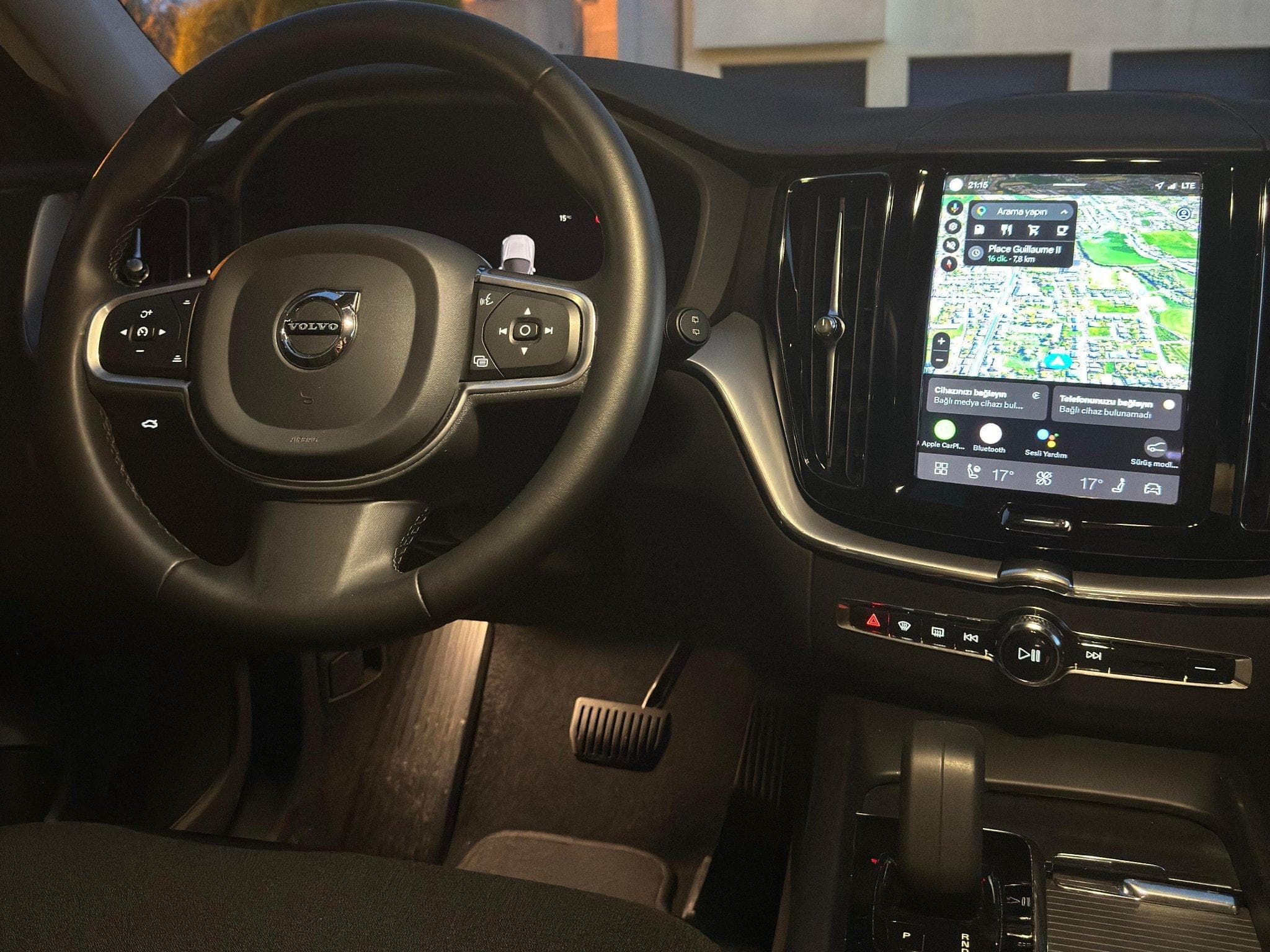 Volvo XC60 Core B4 Mild Hybrid Diesel Platinum Grey (2022) - Foto 15