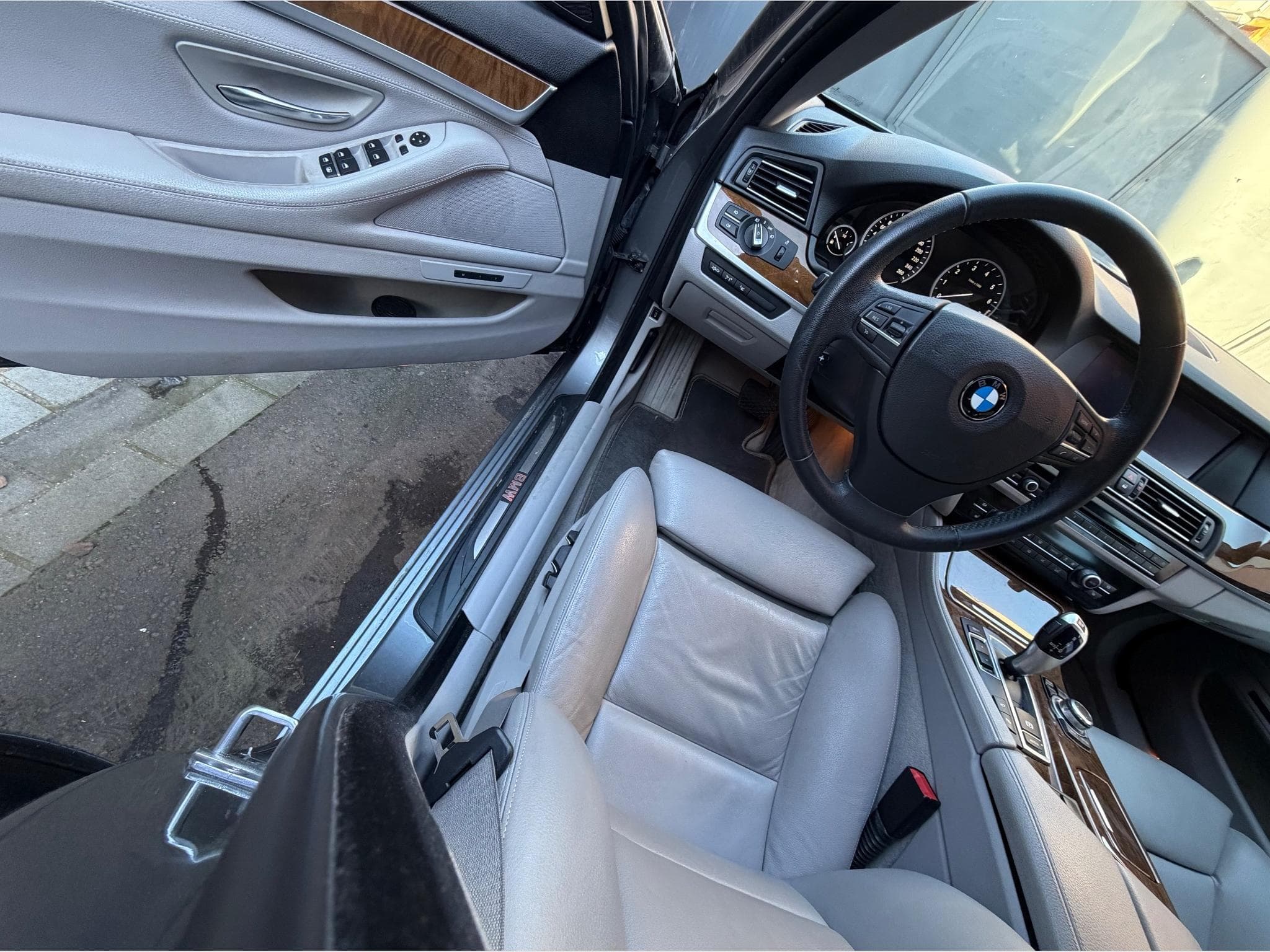 BMW 550 (2012) - Foto 1