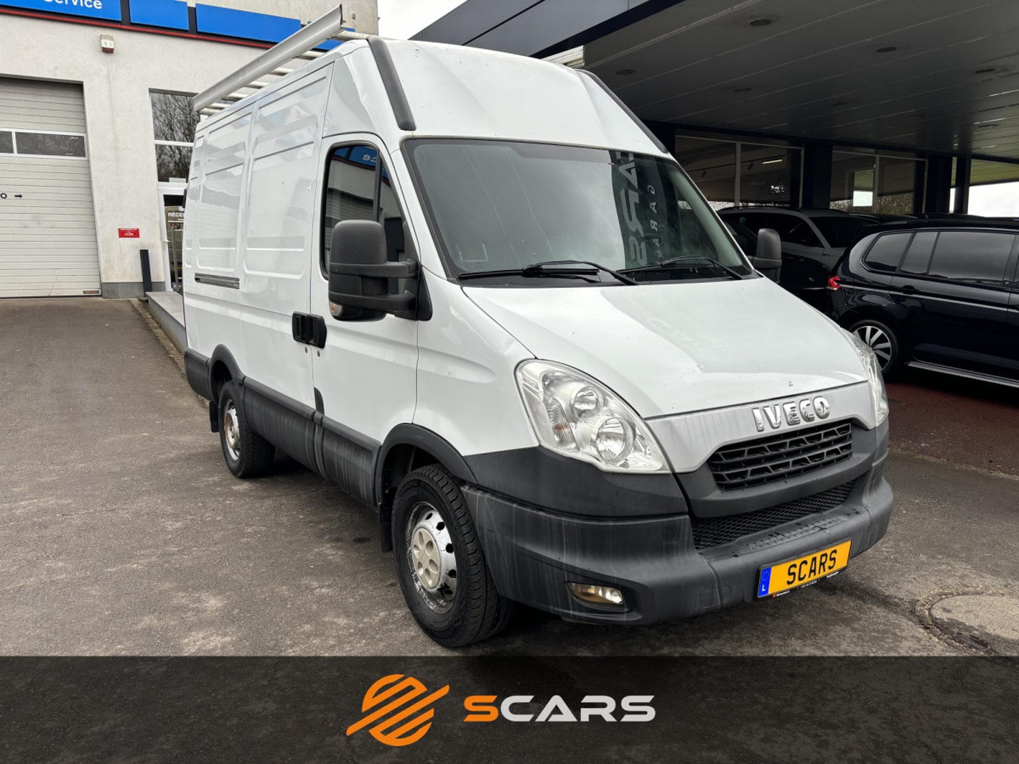 Iveco Daily 35S13 2.3HPI 126cv L2H2 (2013) - Foto 2