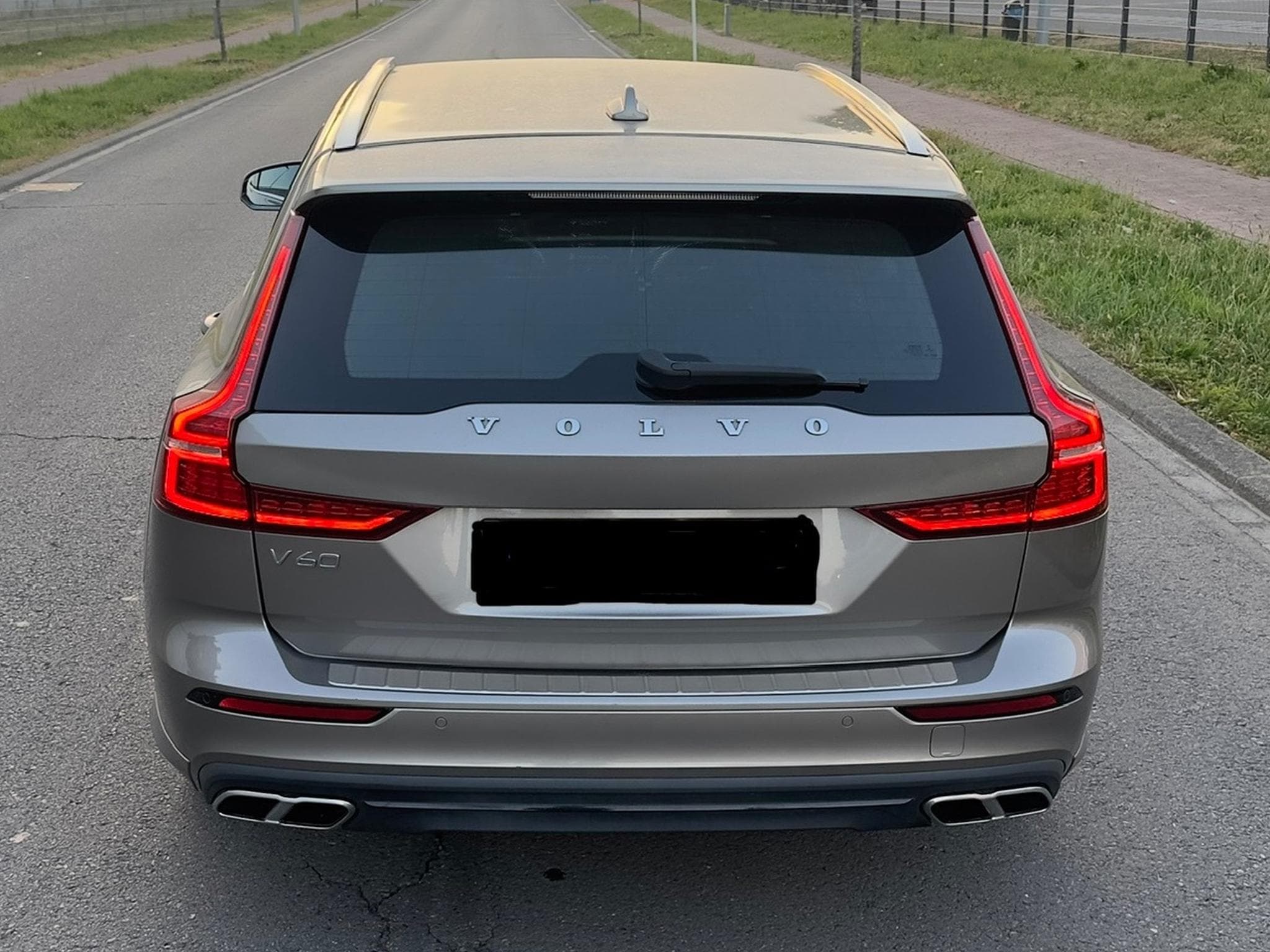 Volvo V60 D3 Sportline (2019) - Photo 5