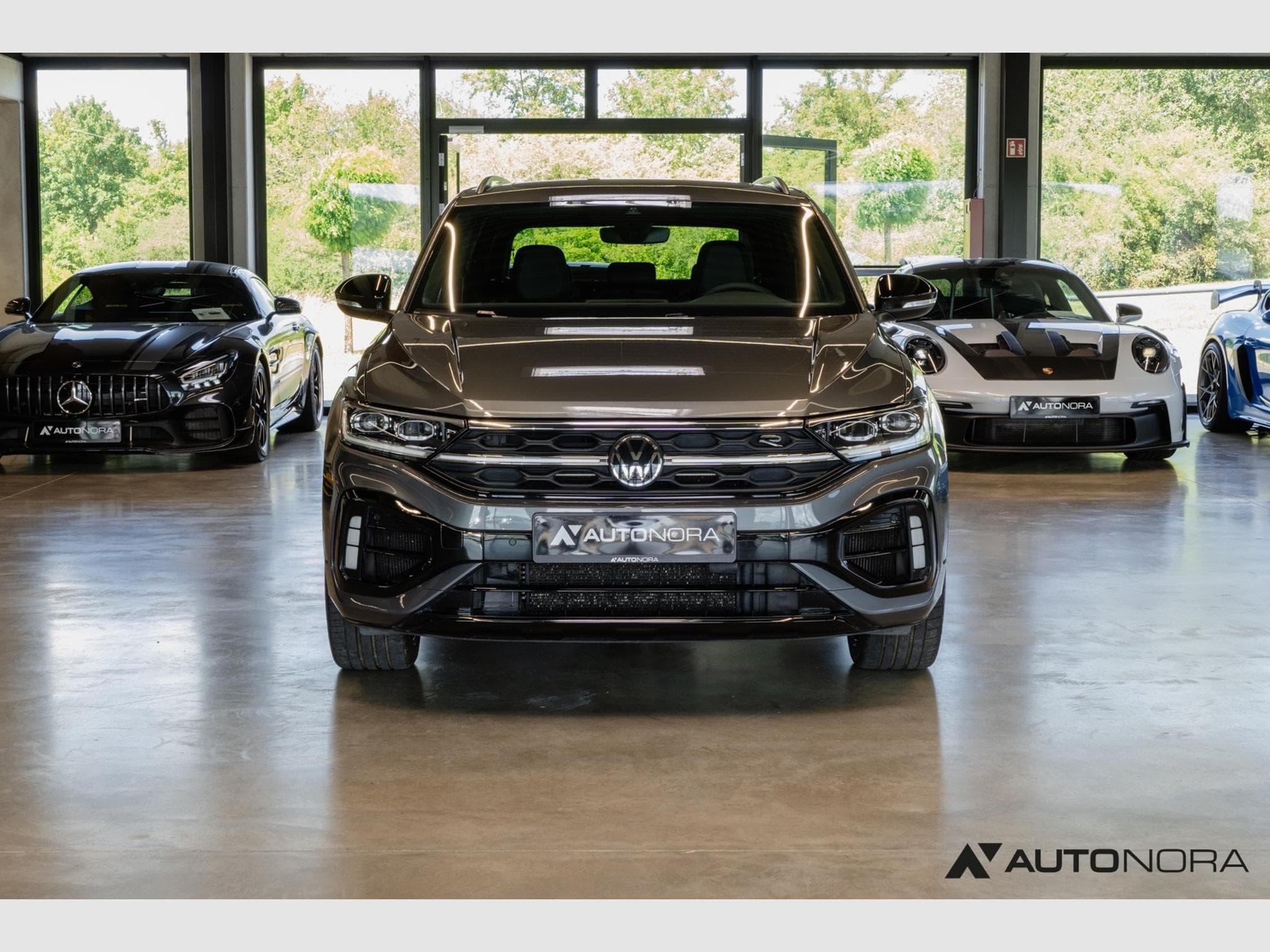 VW T-Roc 2.0 TSI R 4Motion (2023) - Photo 5