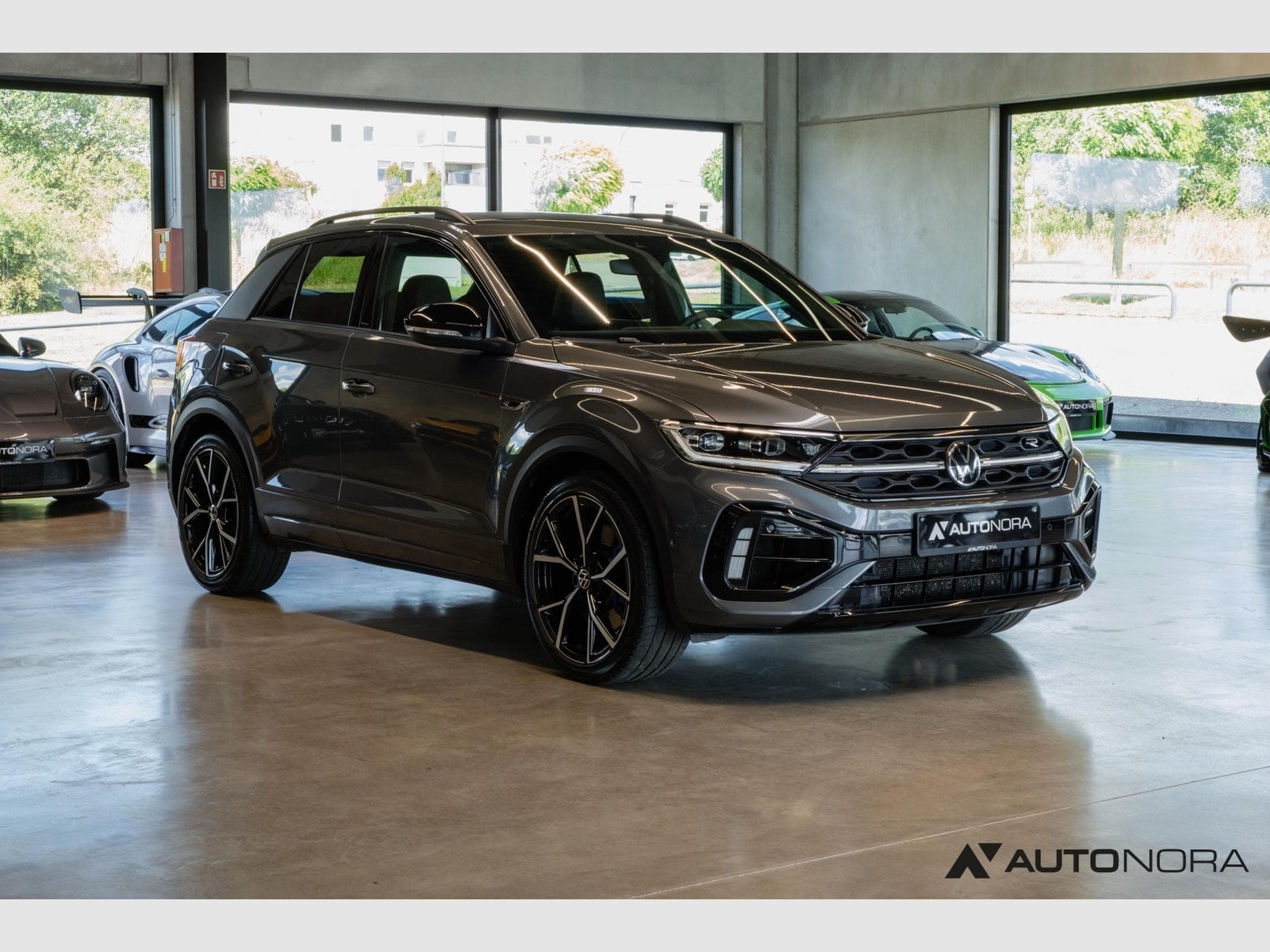 VW T-Roc 2.0 TSI R 4Motion (2023) - Photo 3
