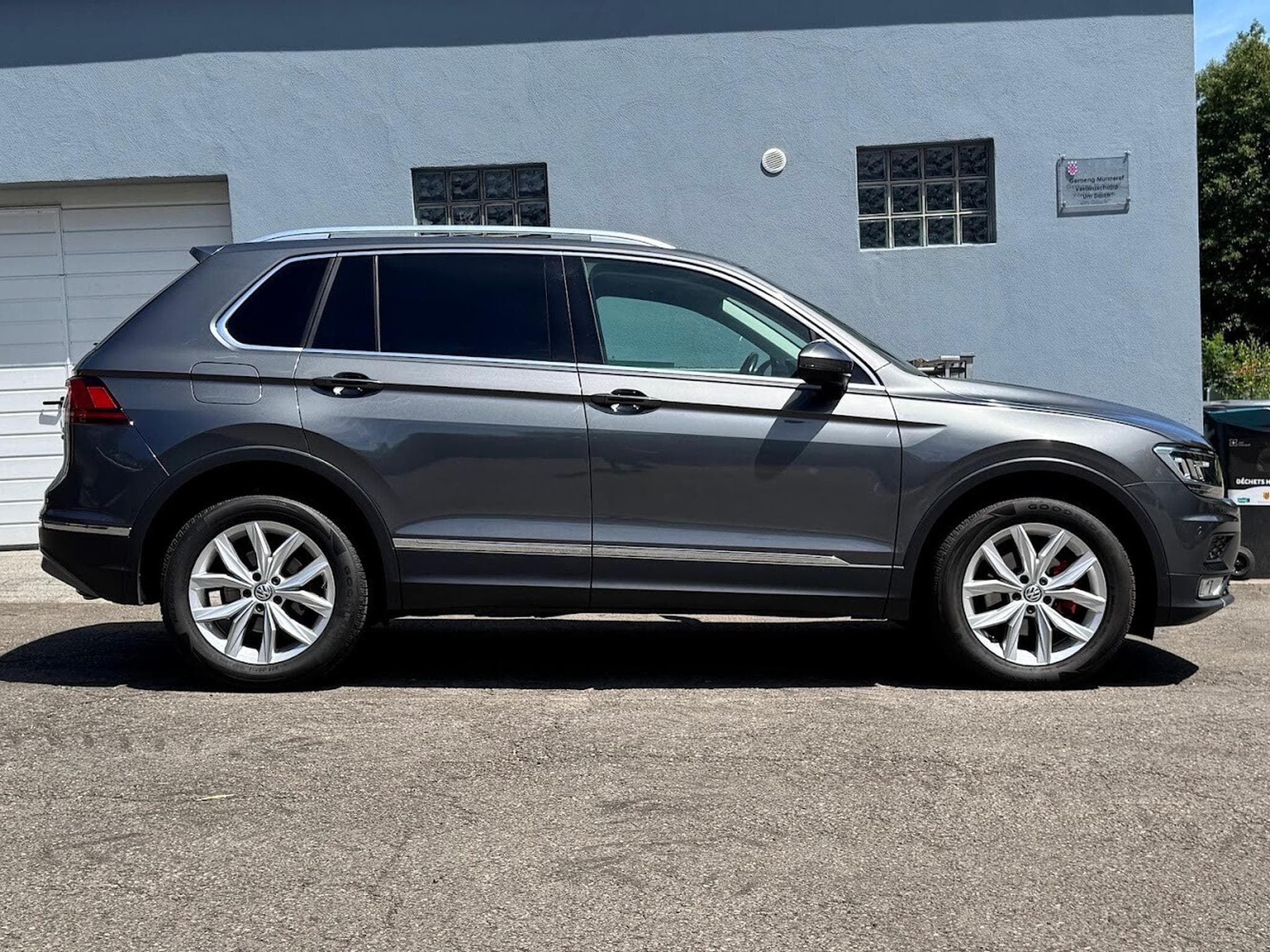 VW Tiguan 2.0 TDI 150 CH DSG 4 MOTION HIGHLINE (2016) - Photo 13