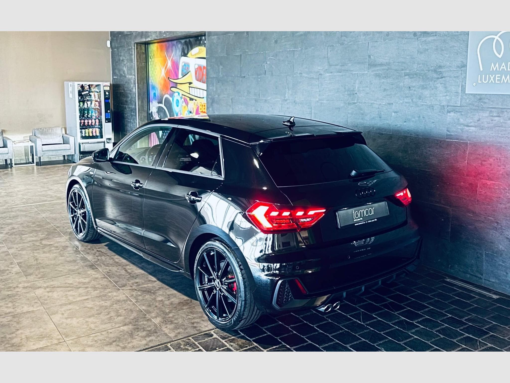Audi A1 A1 SPORTBACK S-LINE 40 TFSI S-TRONIC (2022) - Photo 5