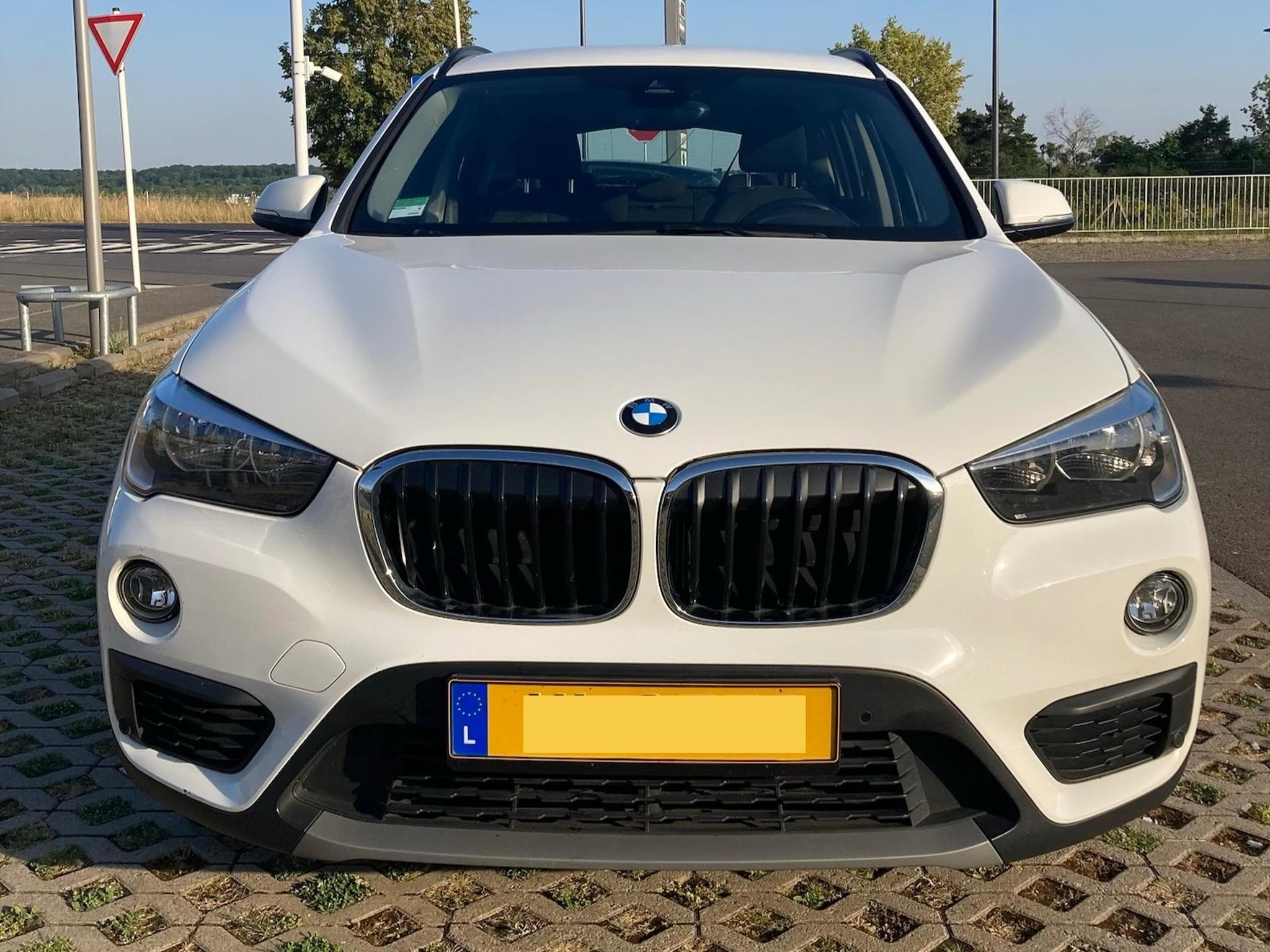 BMW X1 Sdrive18d (2019) - Photo 3