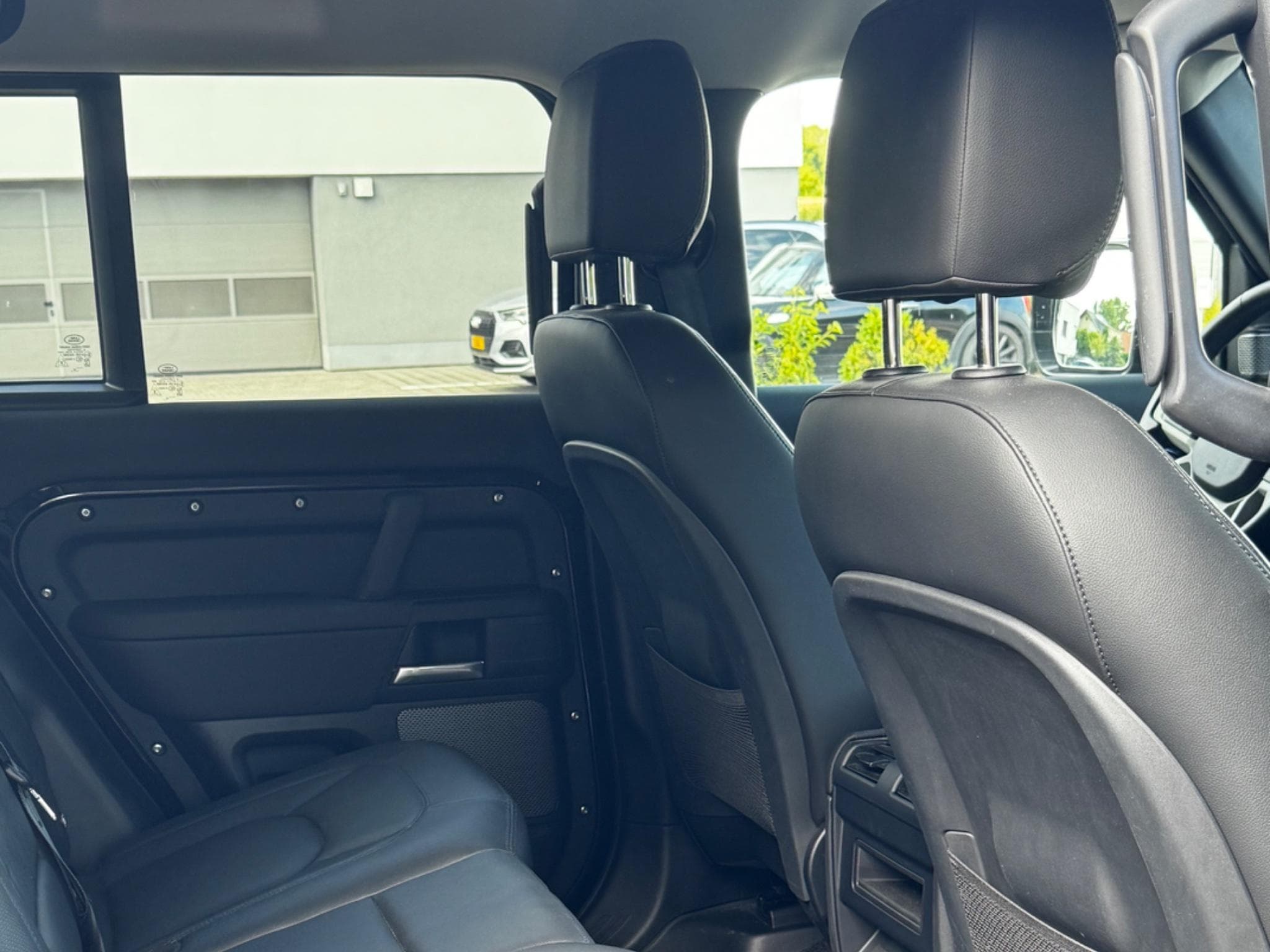 Land-Rover Defender 110 (2024) - Foto 5