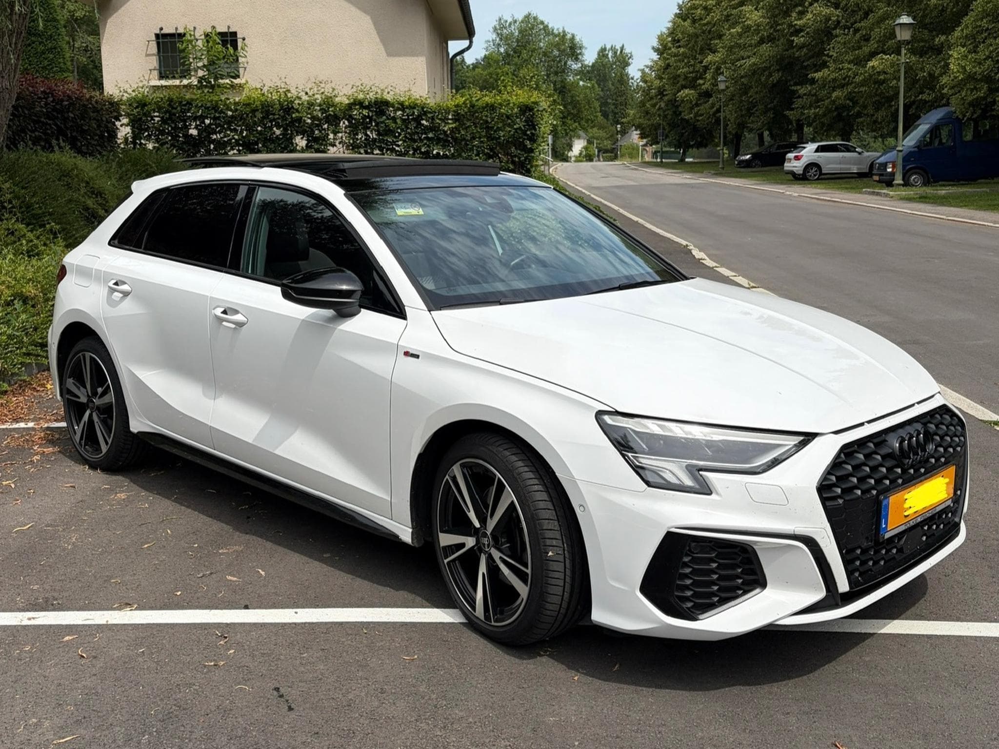 Audi A3 40 TFSIE S-Line (2022) - Photo 3
