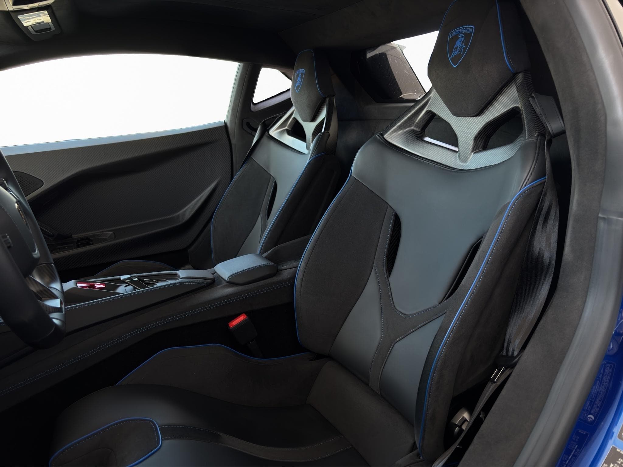 Lamborghini Aventador Temerario Allegerita (2025) - Photo 7