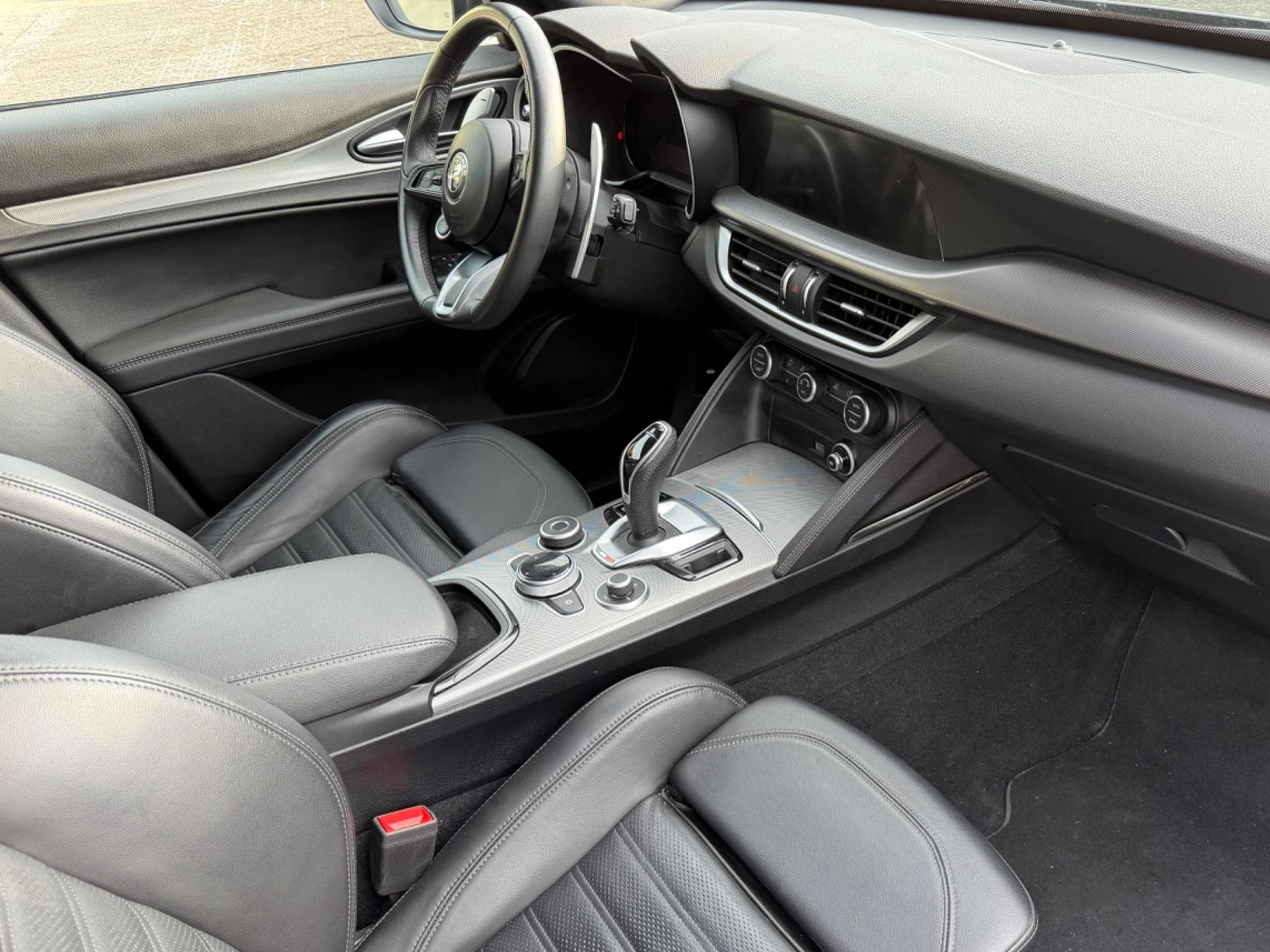 Alfa-Romeo Stelvio MY23 Q4 Veloce Garantie 05/2027 (2023) - Foto 7