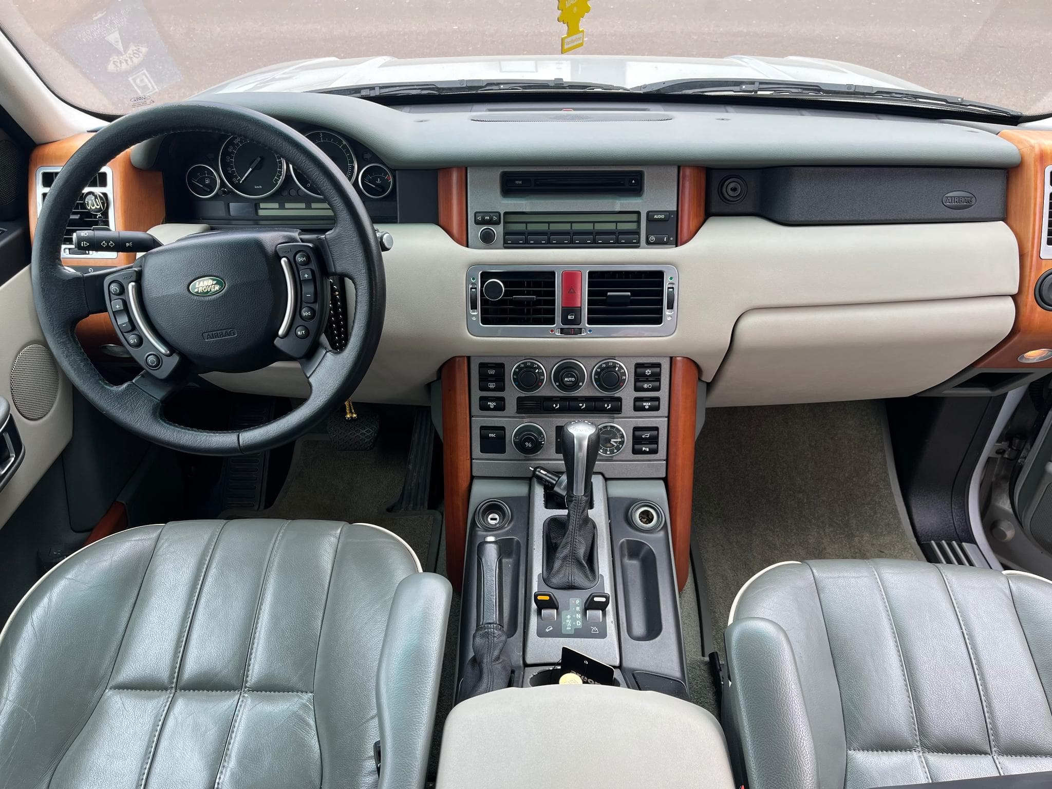 Land-Rover Range Rover TD6 3.0D 4x4 M57 Bmw (2004) - Photo 4