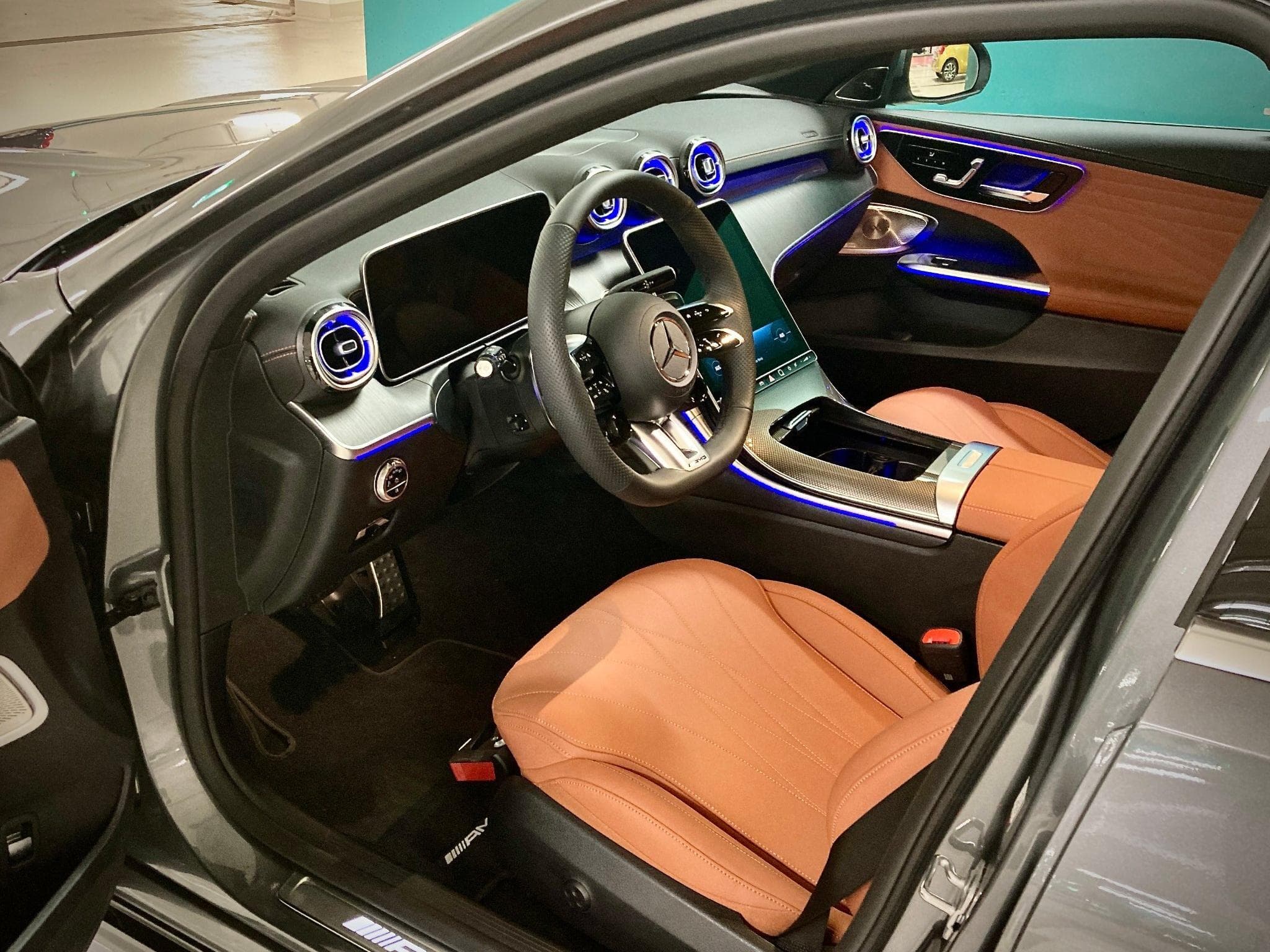 Mercedes C 43 AMG turbo electrified (2025) - Photo 3