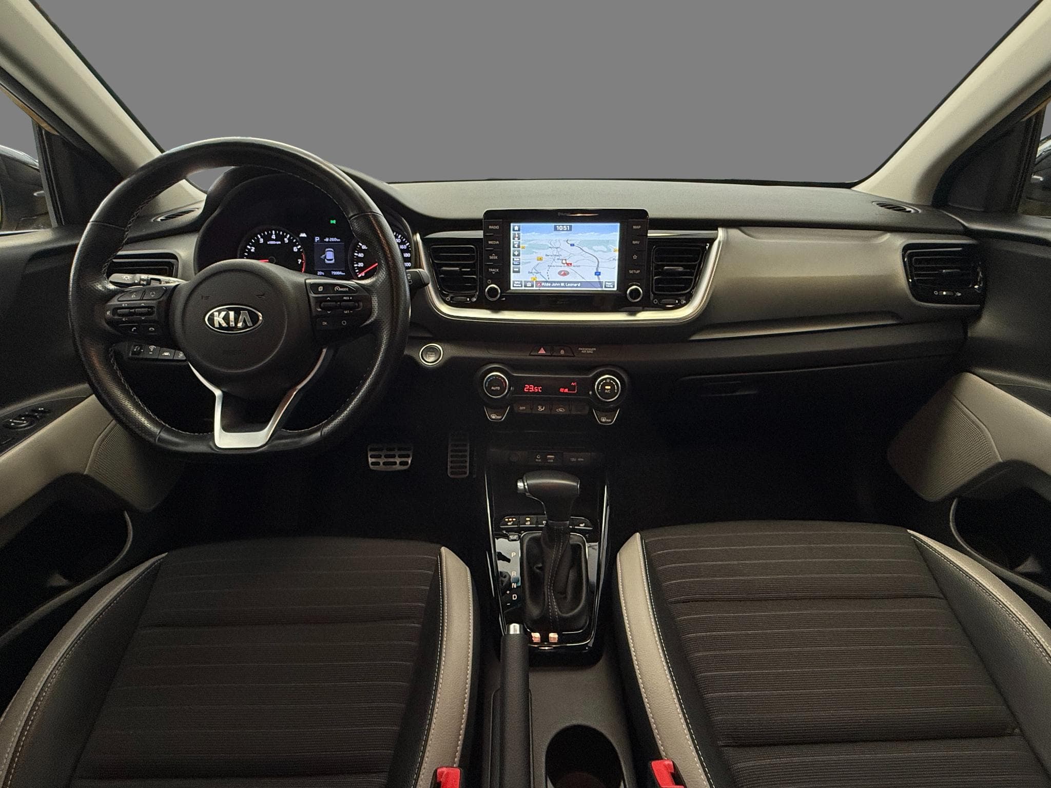 Kia Stonic Sense 1.0T 7DCT ISG (2018) - Photo 6