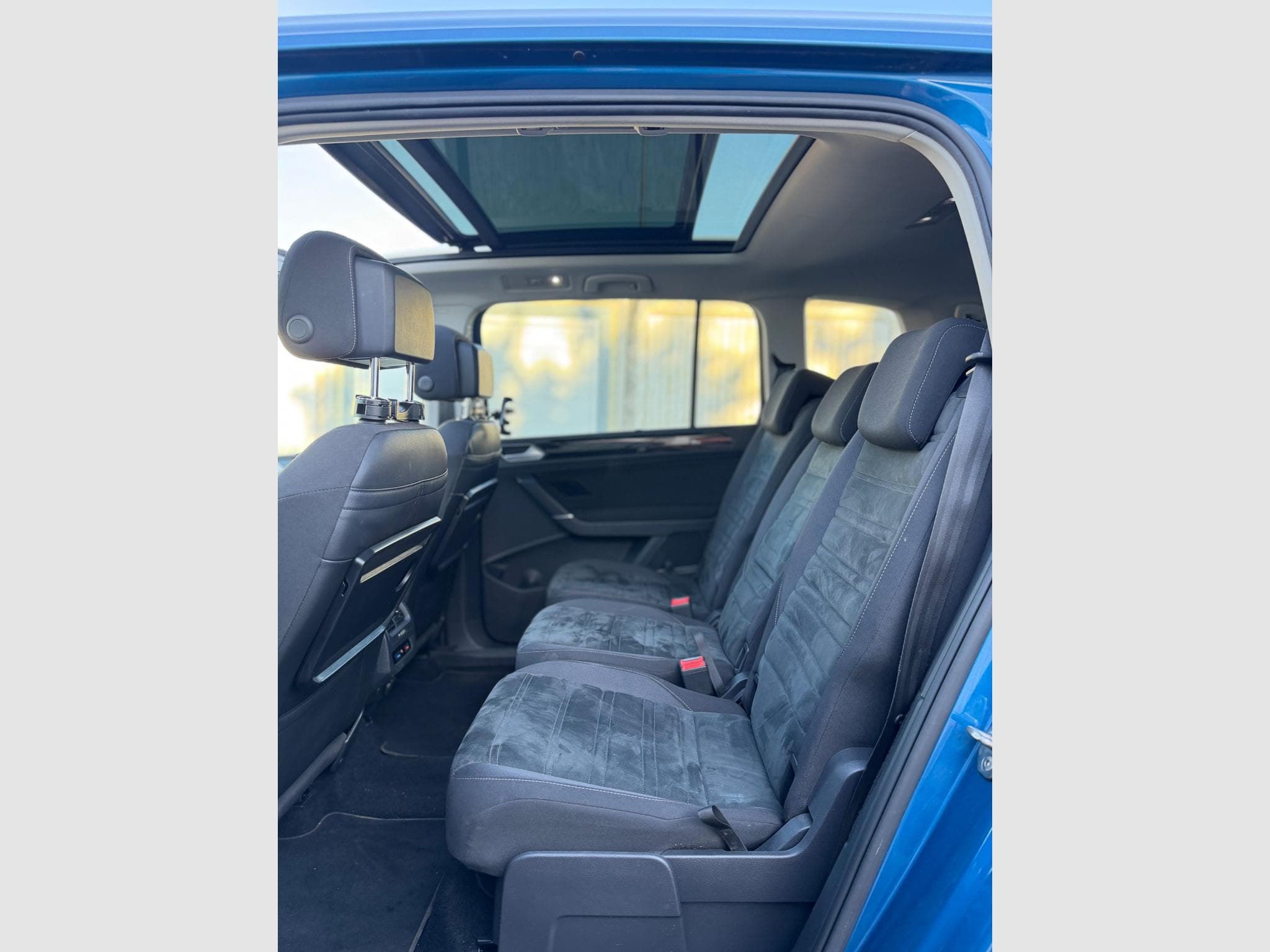 VW Touran 2.0 TDI 140kw 190ps 7places (2016) - Foto 10