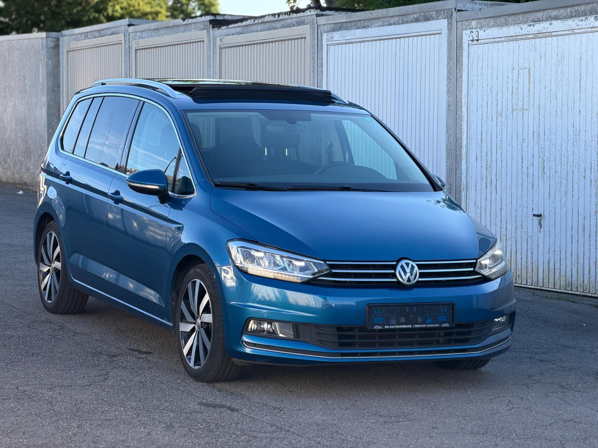 VW Touran 2.0 TDI 140kw 190ps 7places (2016) - Foto 5