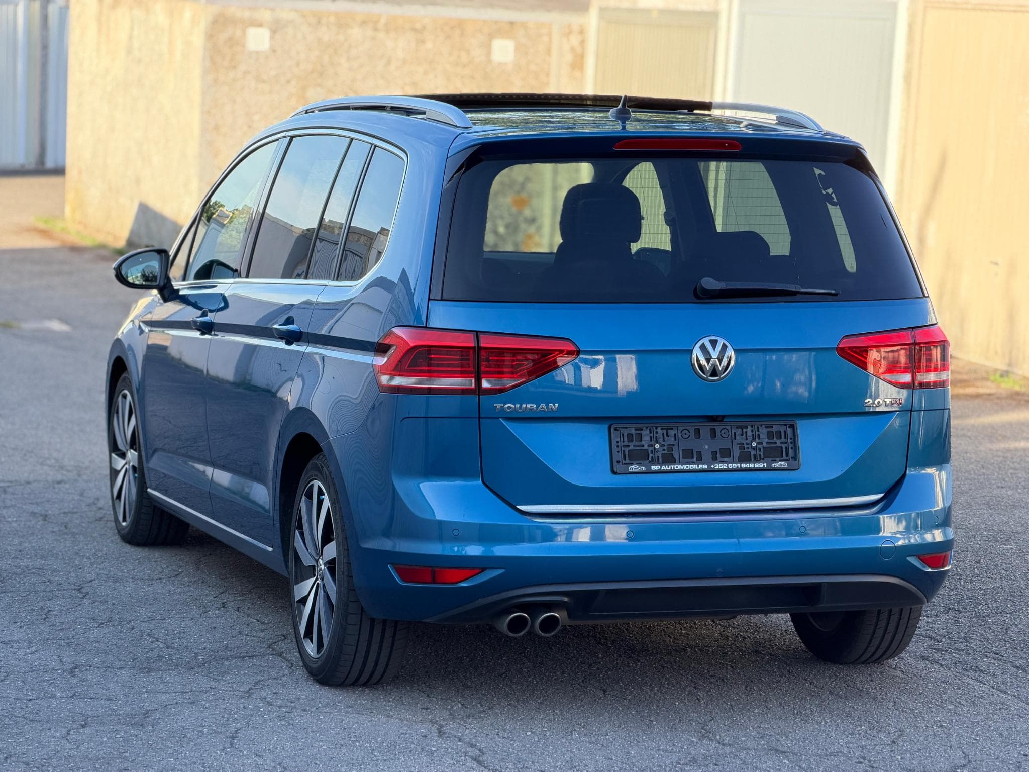 VW Touran 2.0 TDI 140kw 190ps 7places (2016) - Foto 1