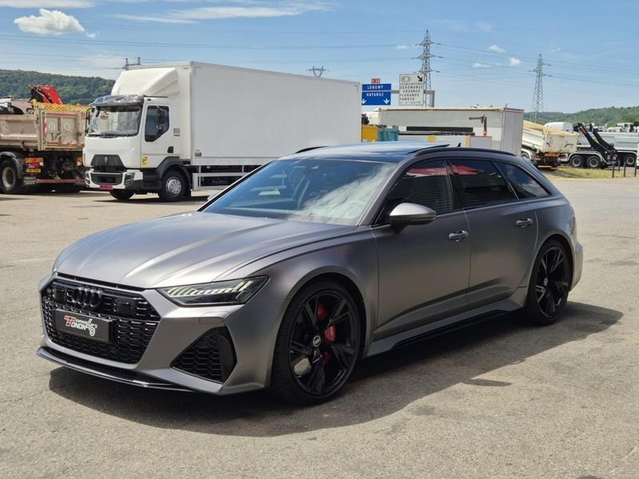 Audi RS6 (2022) - Photo 6