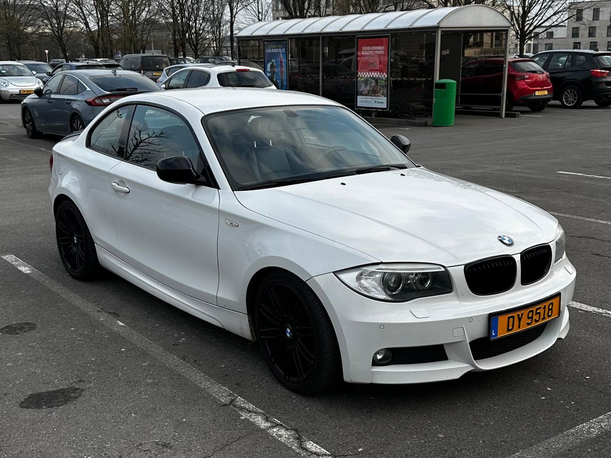 BMW 118 M Pack (2012) - Photo 1
