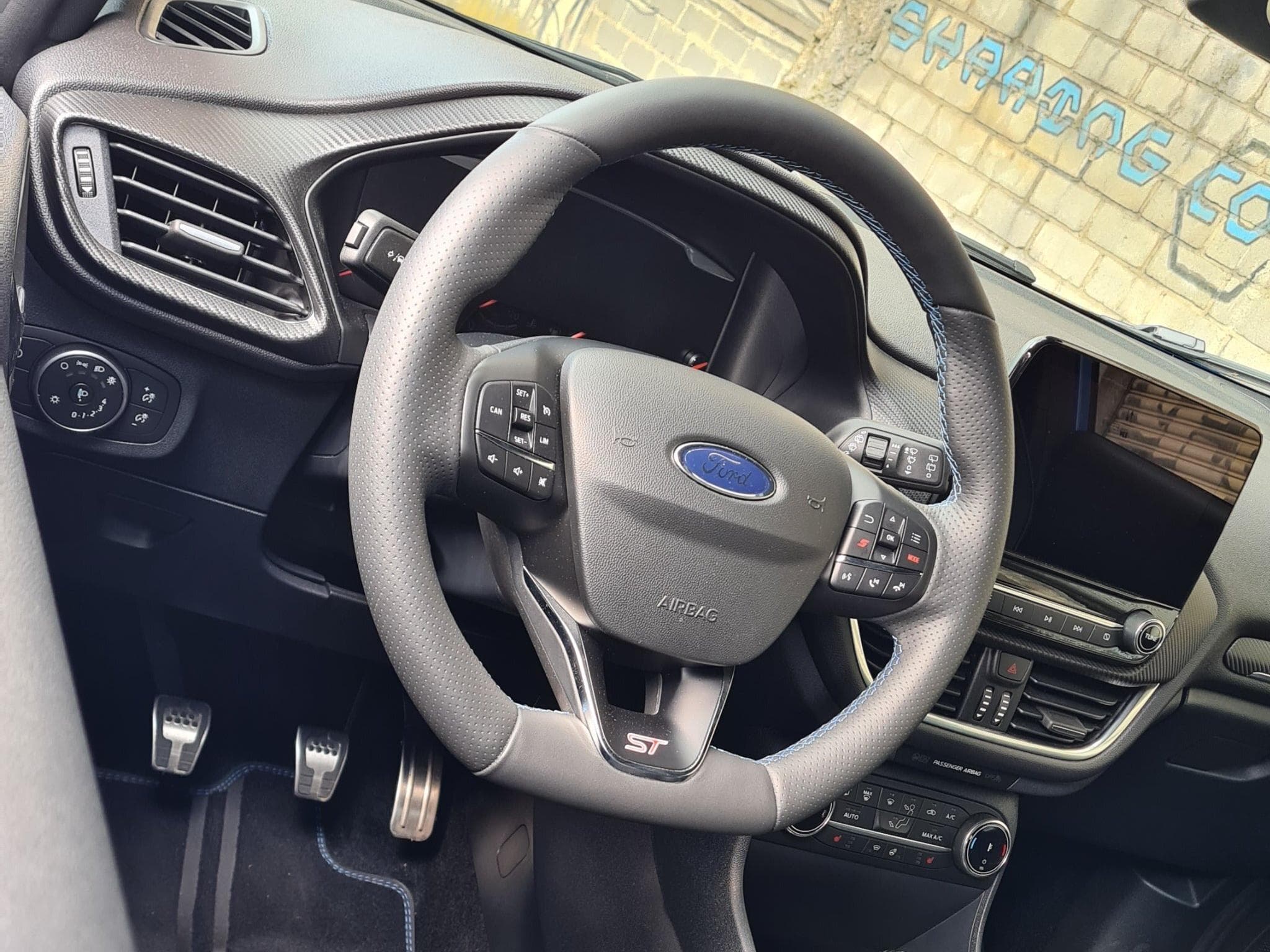 Ford Fiesta St (2022) - Photo 2