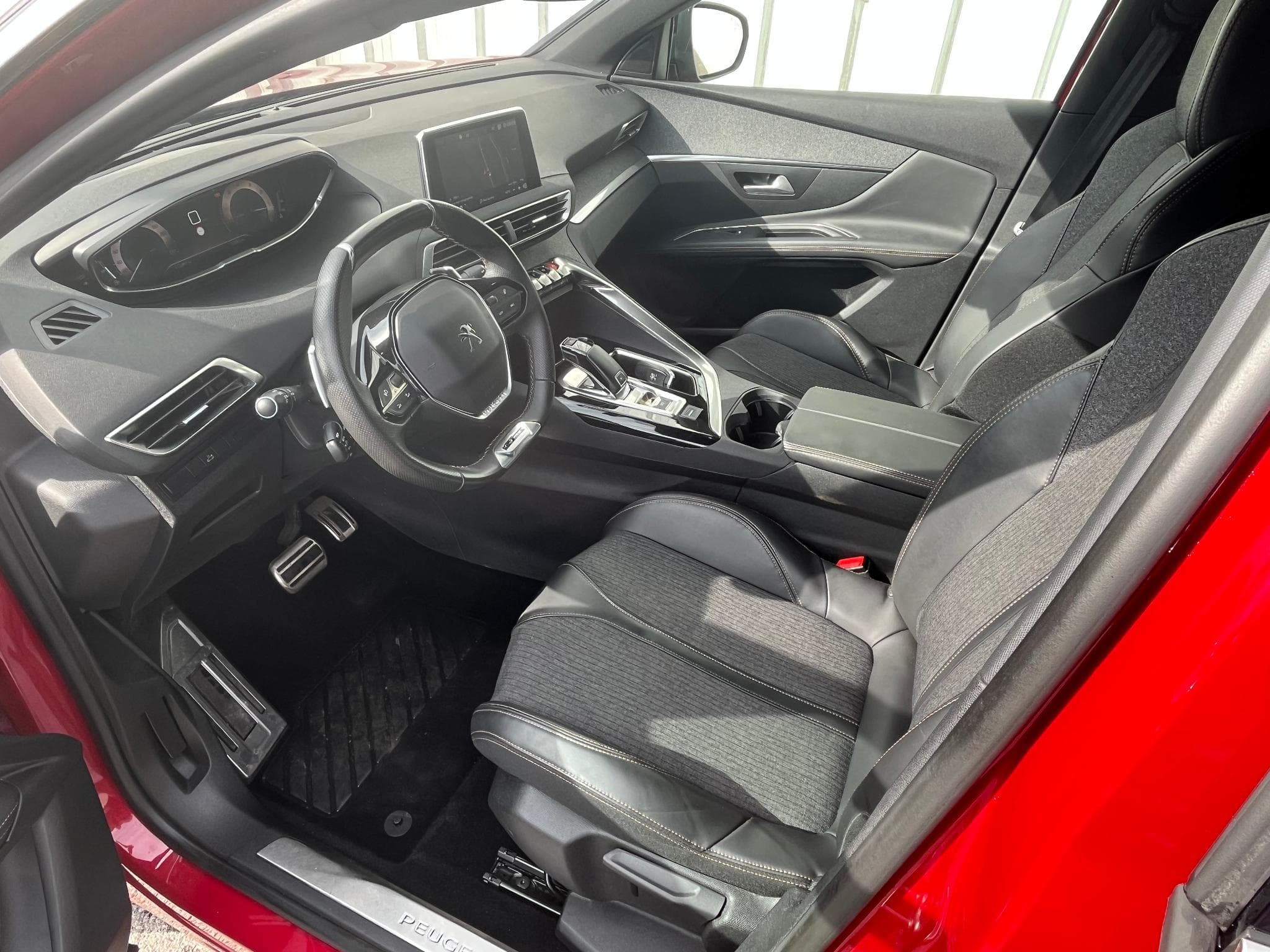 Peugeot 3008 1.6 165 Gtline (2017) - Photo 3