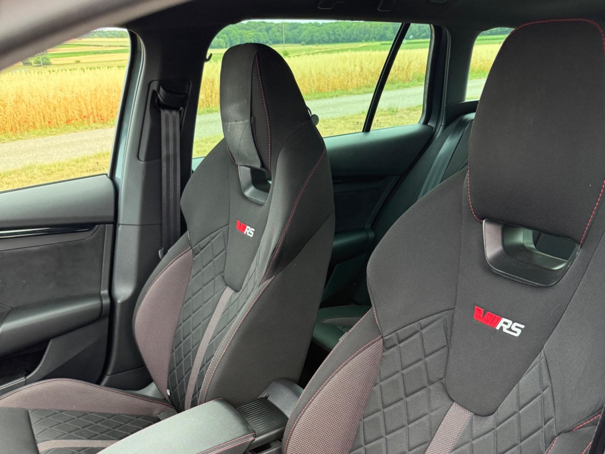 Skoda Octavia RS (2021) - Photo 7