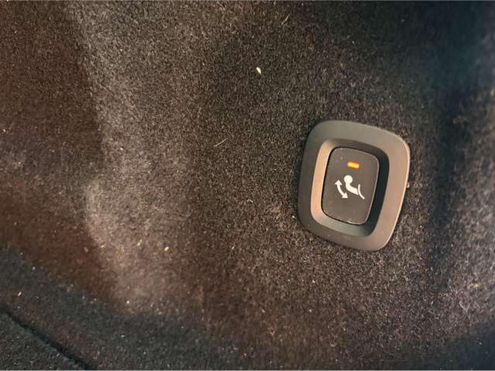 Volvo XC60 XC60 B4 D AWD RDesign-JUSQUA 48 MOIS DE GARANTIE (2023) - Photo 10