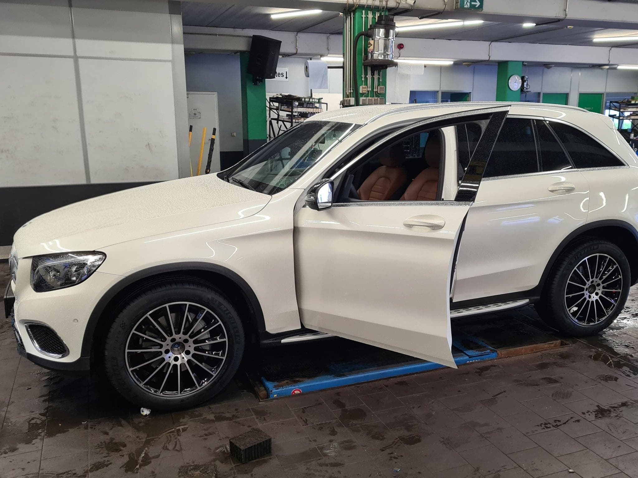 Mercedes GLC 250 4Matic (2017) - Photo 1