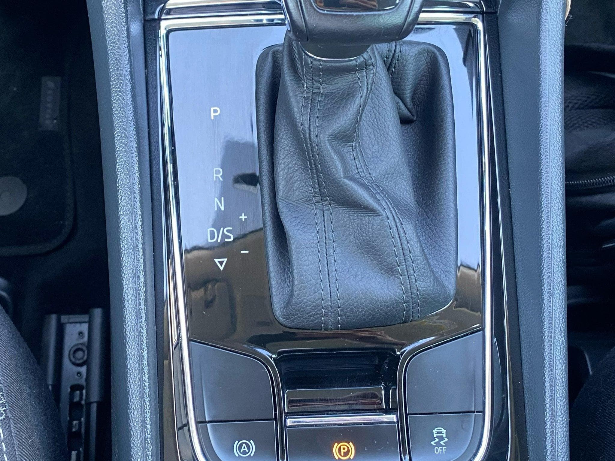 Skoda Kodiaq Skoda Kodiaq Ambition 2.0TDI DSG 7 Seats (2019) - Photo 15