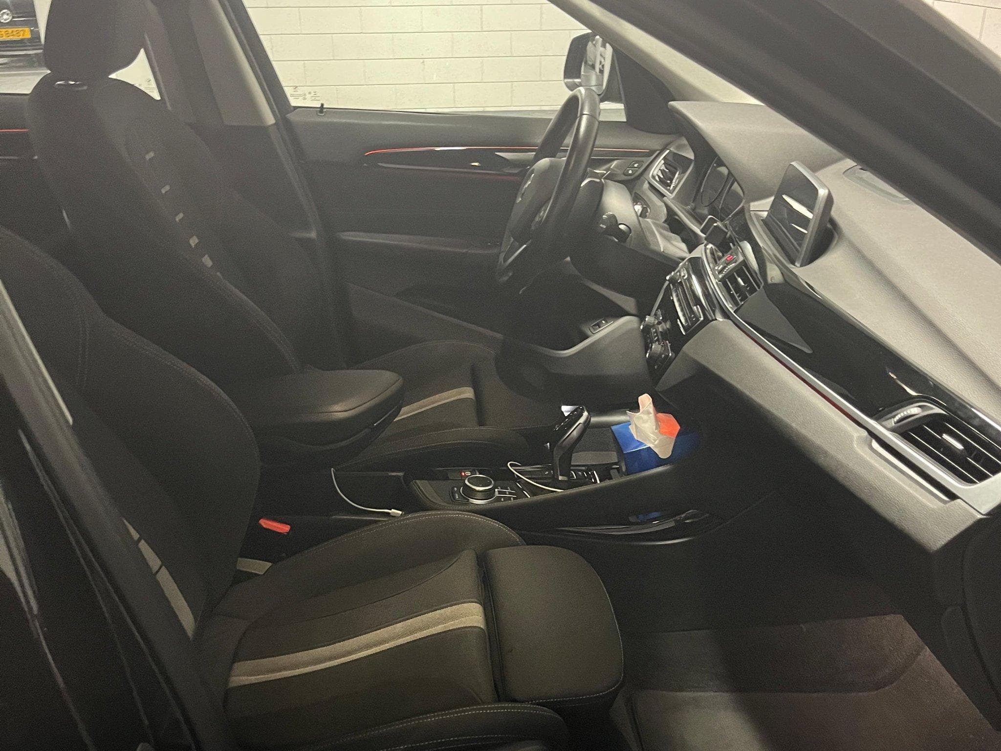 BMW X1 sDrive18d Aut. (2019) - Photo 10