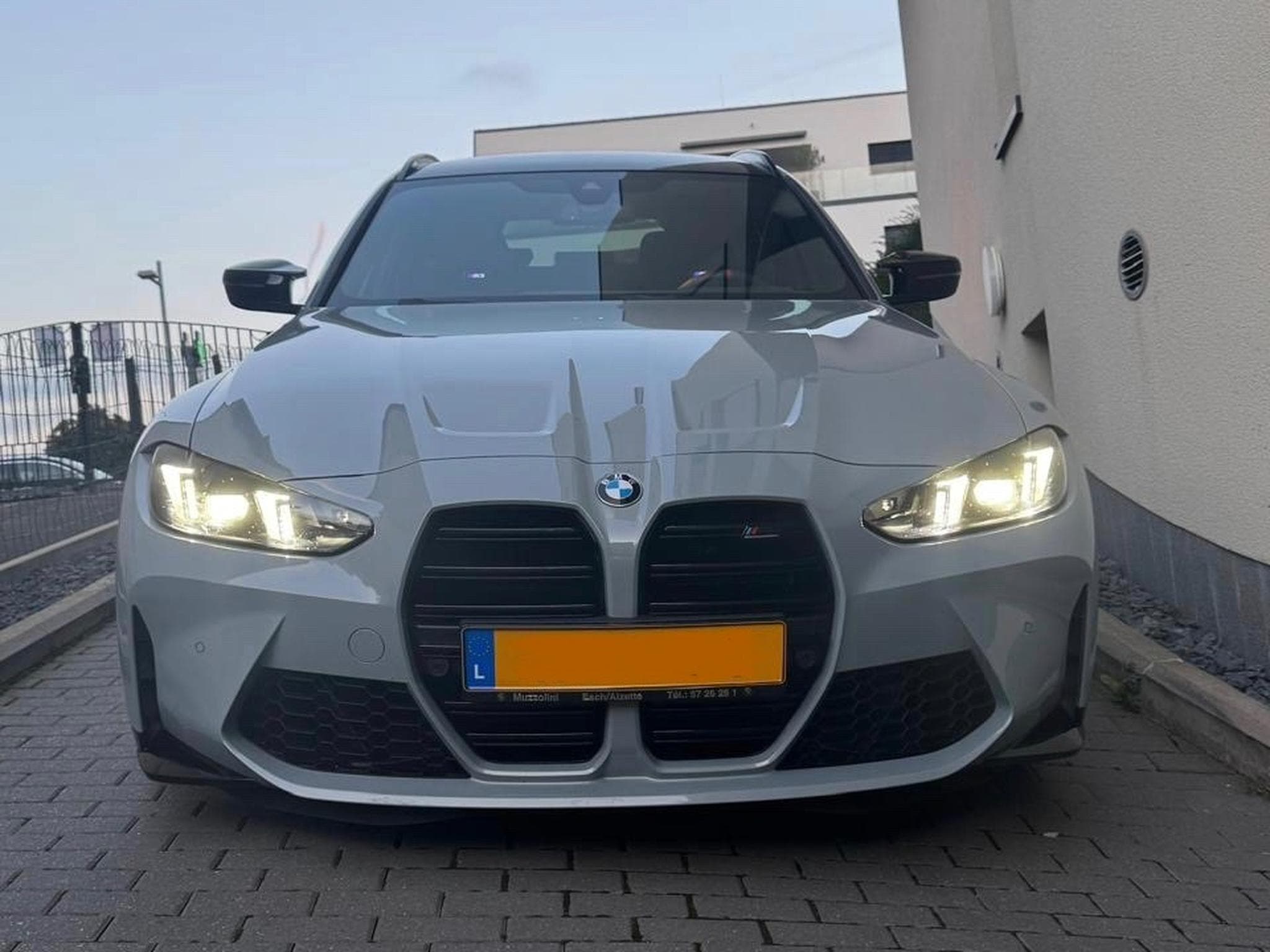 BMW M3 (2024) - Photo 8
