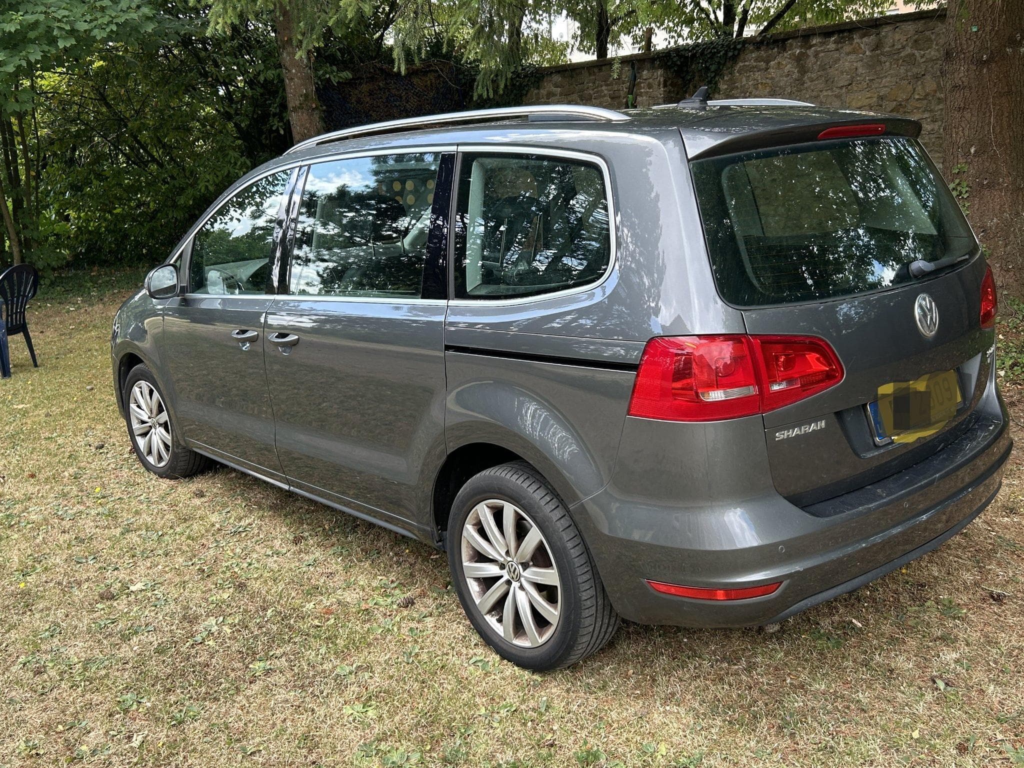 VW Sharan 2.0 TDI Blue Motion - 7 places (2013) - Foto 2