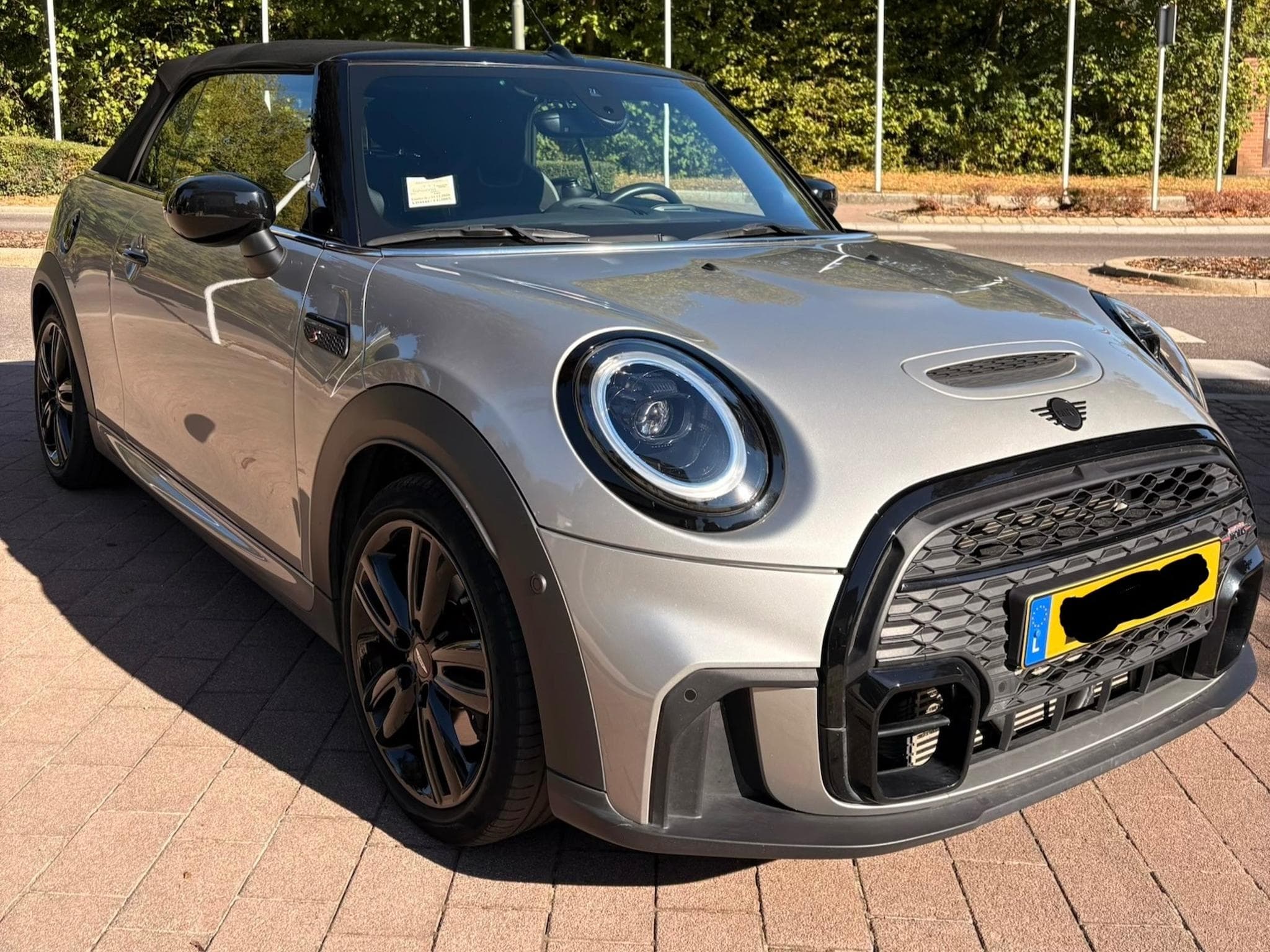 Mini Cabrio Cooper Cooper S - Look John Cooper Works (2023) - Photo 2