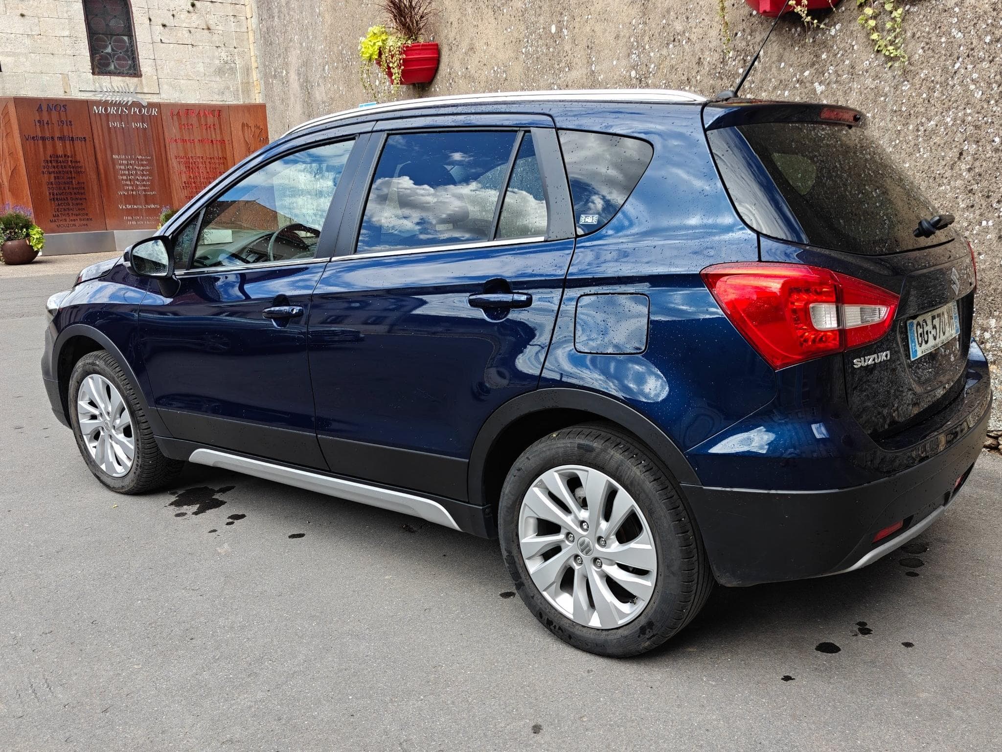 Suzuki SX4 S-Cross 1.4 BOOSTERJET HYBRID PRIVILEGE AUTO (2022) - Photo 3