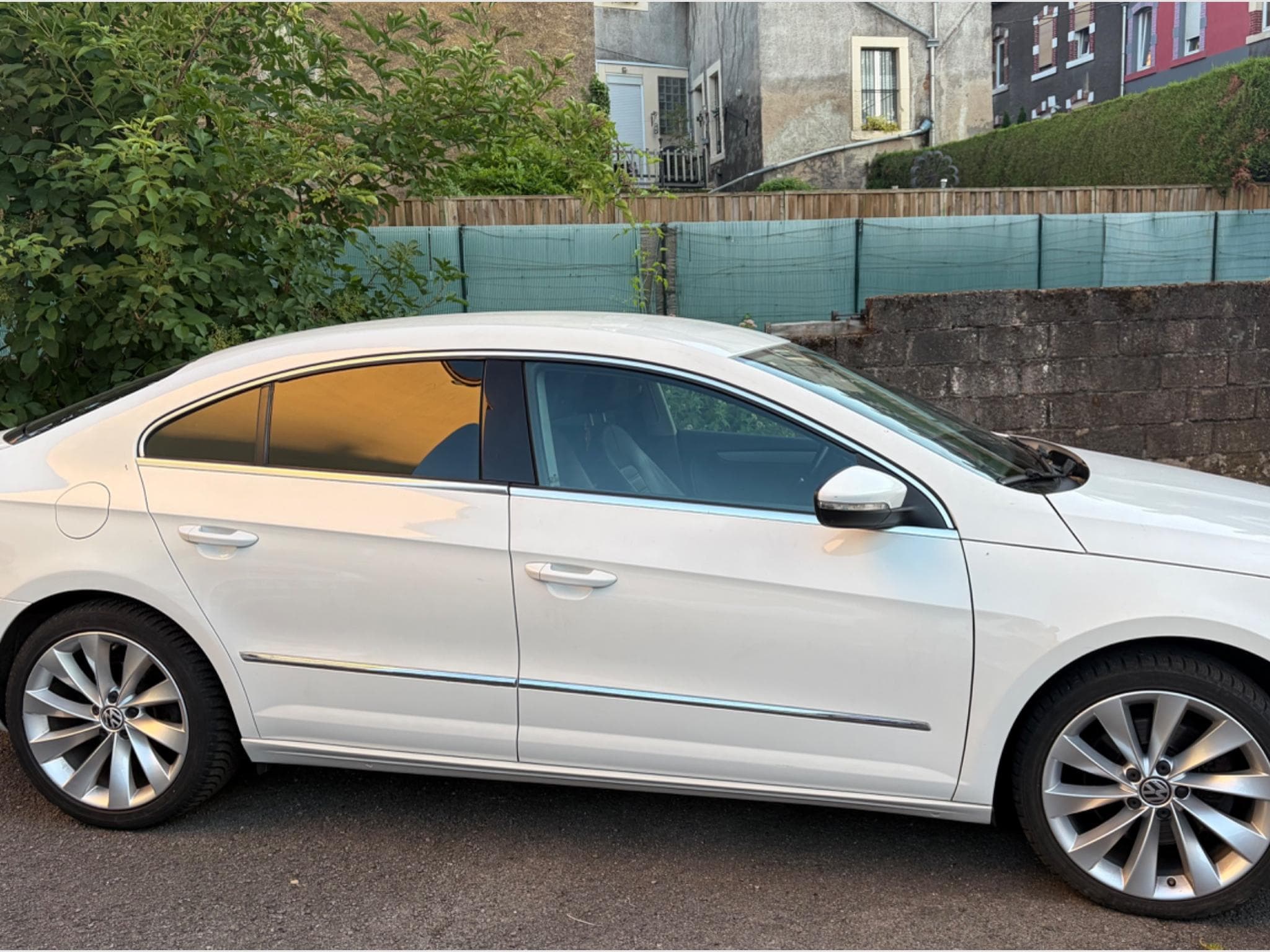 VW Passat CC (2010) - Photo 3