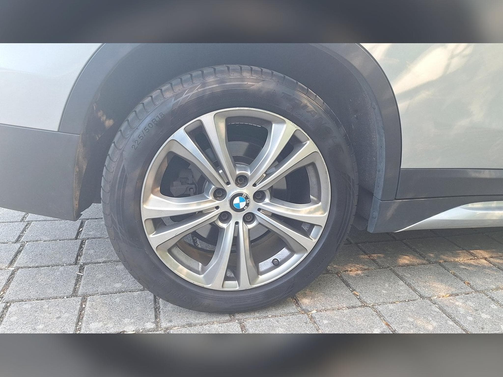BMW X1 BMW X1 xDrive20d Sport Line | ACC | HUD (2018) - Foto 15