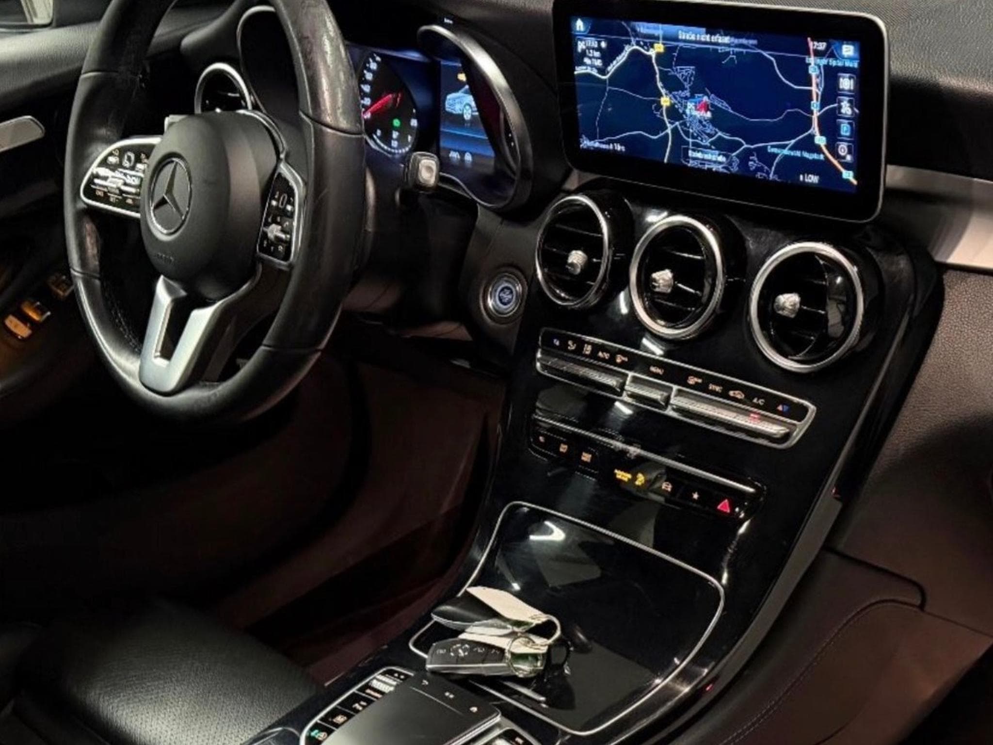 Mercedes GLC 220 (2019) - Foto 3