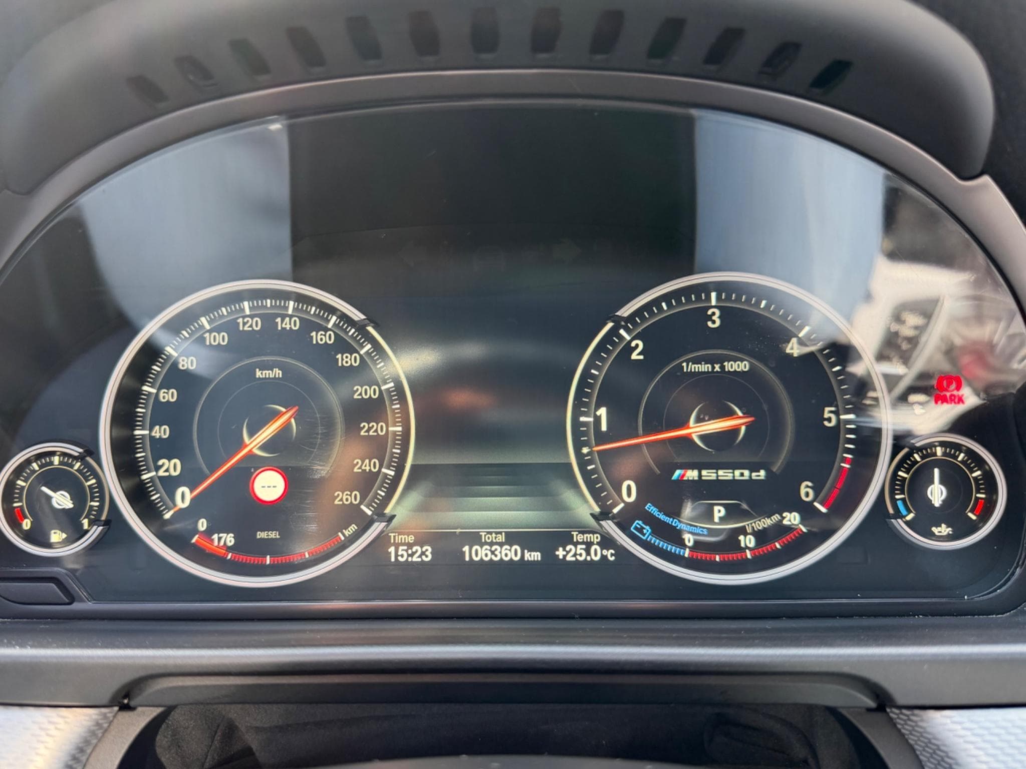 BMW 550 Sport M (2015) - Foto 15