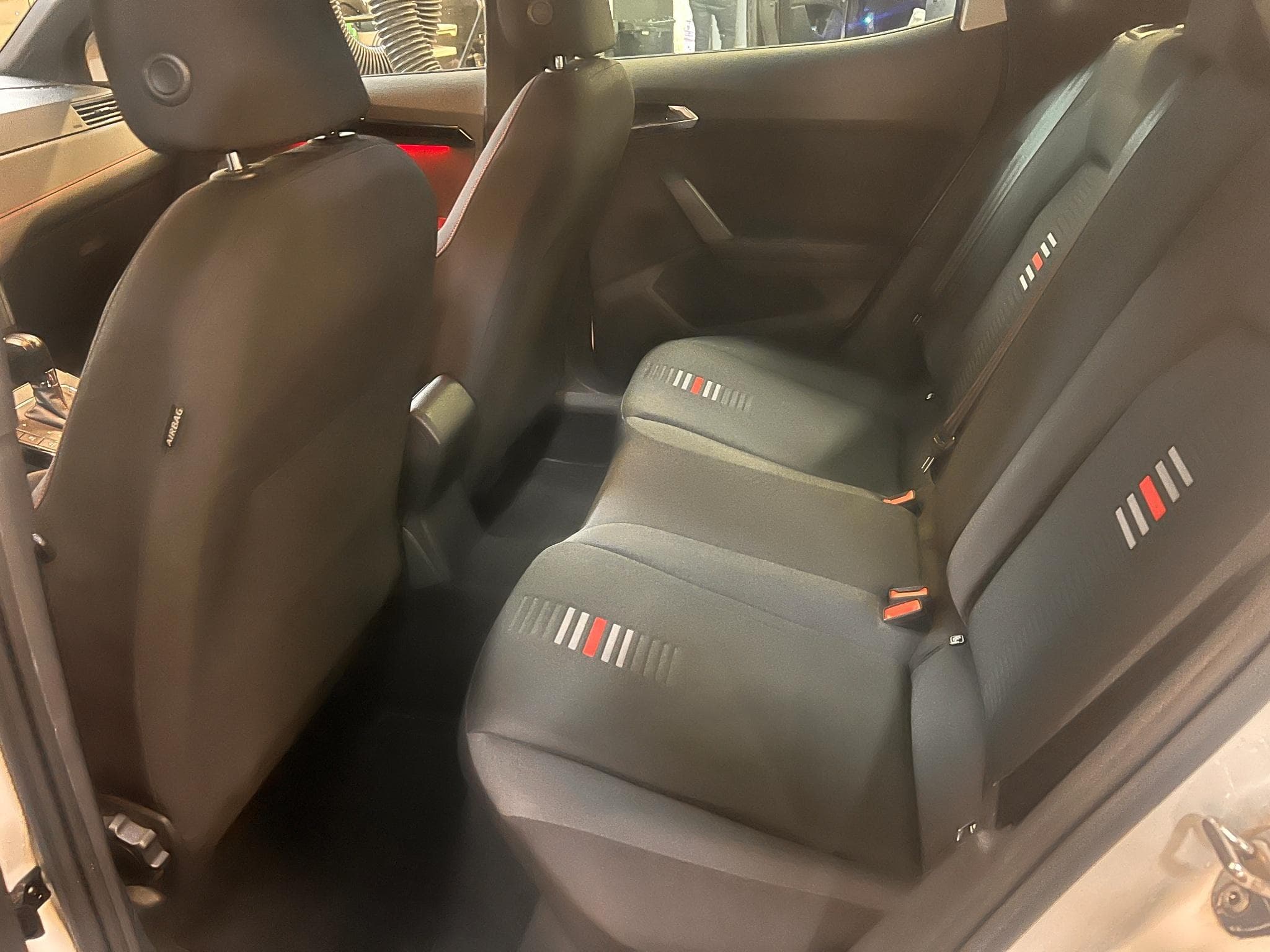 Seat Arona FR 1.0 TSI DSG7 115 (2018) - Foto 4