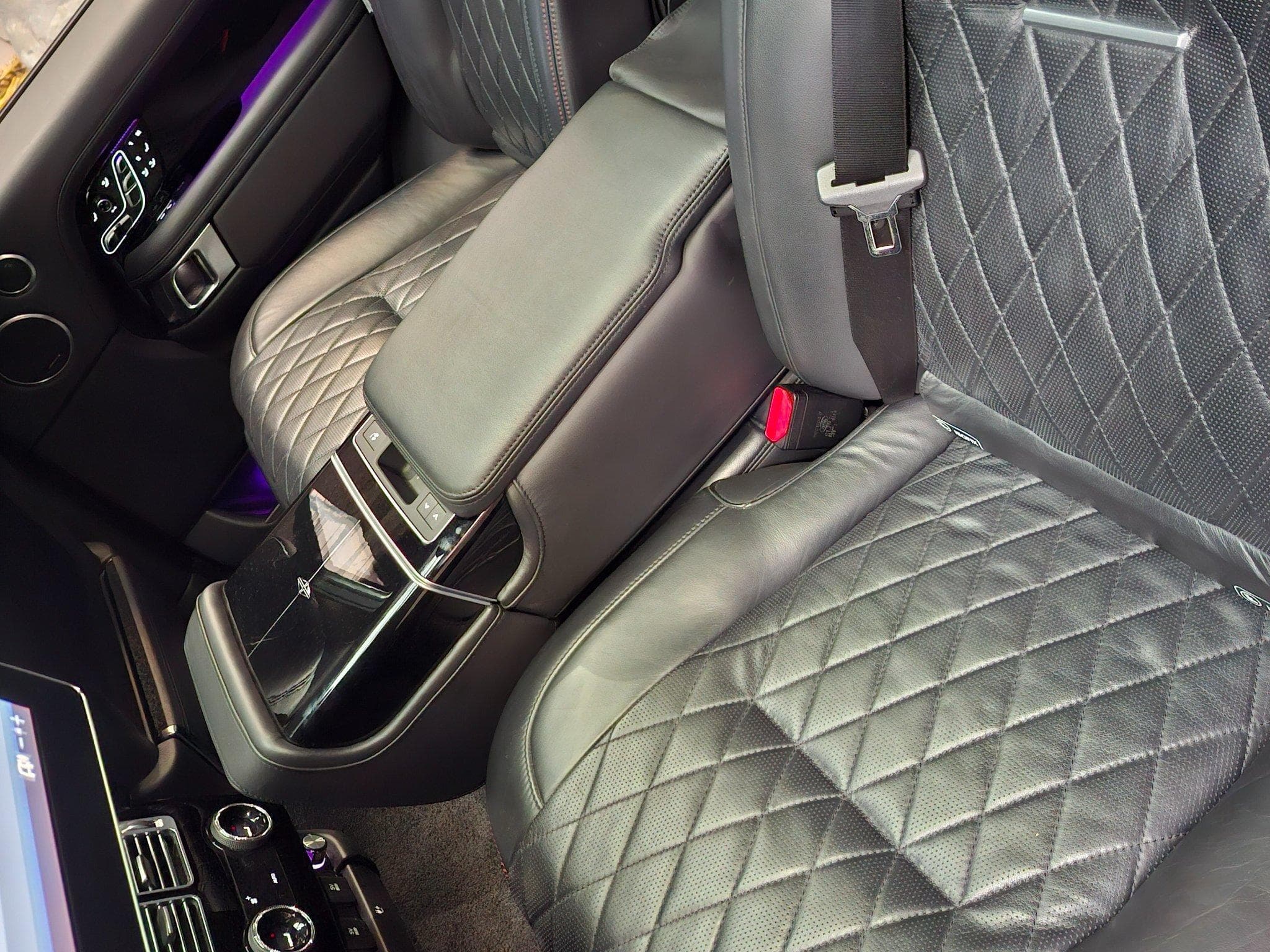 Land-Rover Range Rover SVO (2018) - Photo 13