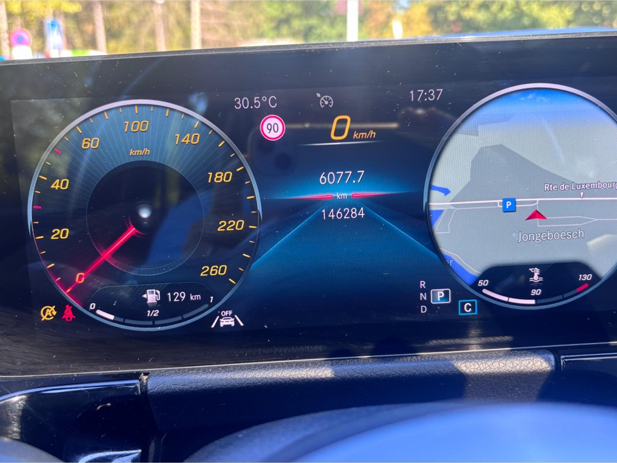 Mercedes B 180 Pack amg Line (2021) - Photo 3