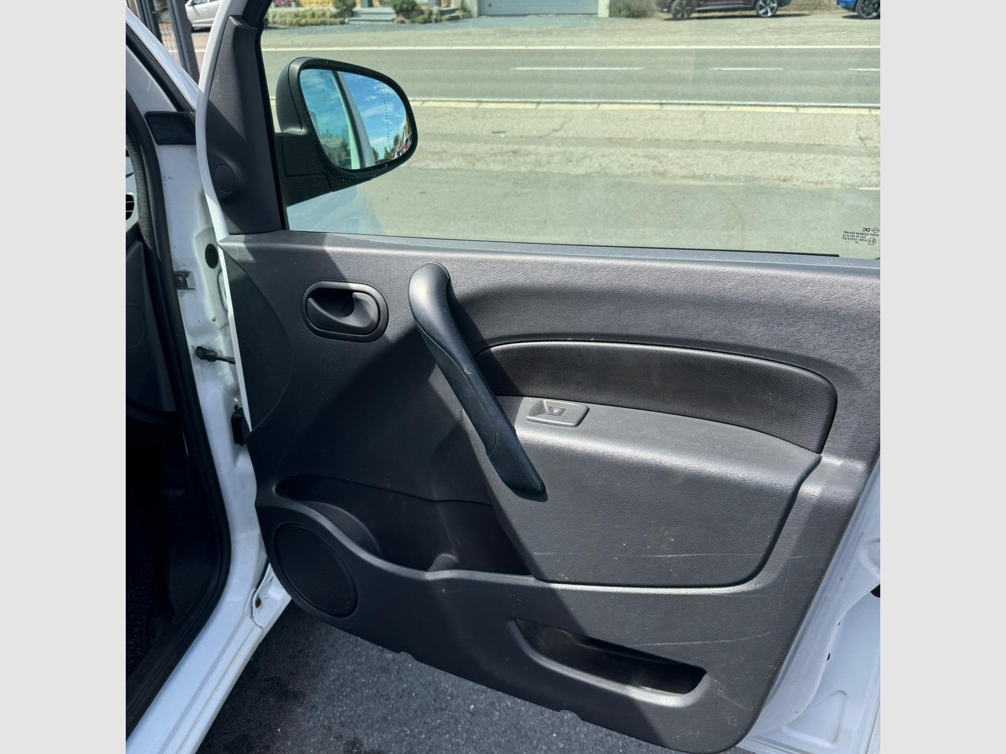 Renault Kangoo 1,5 DCI ENERGY (2020) - Foto 14