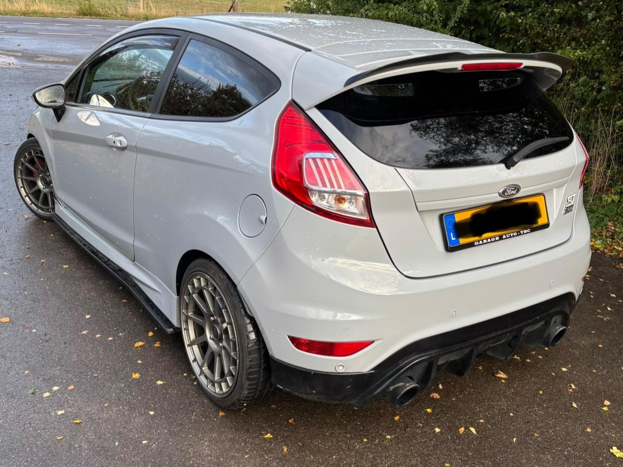 Ford Fiesta St200 (2016) - Photo 3